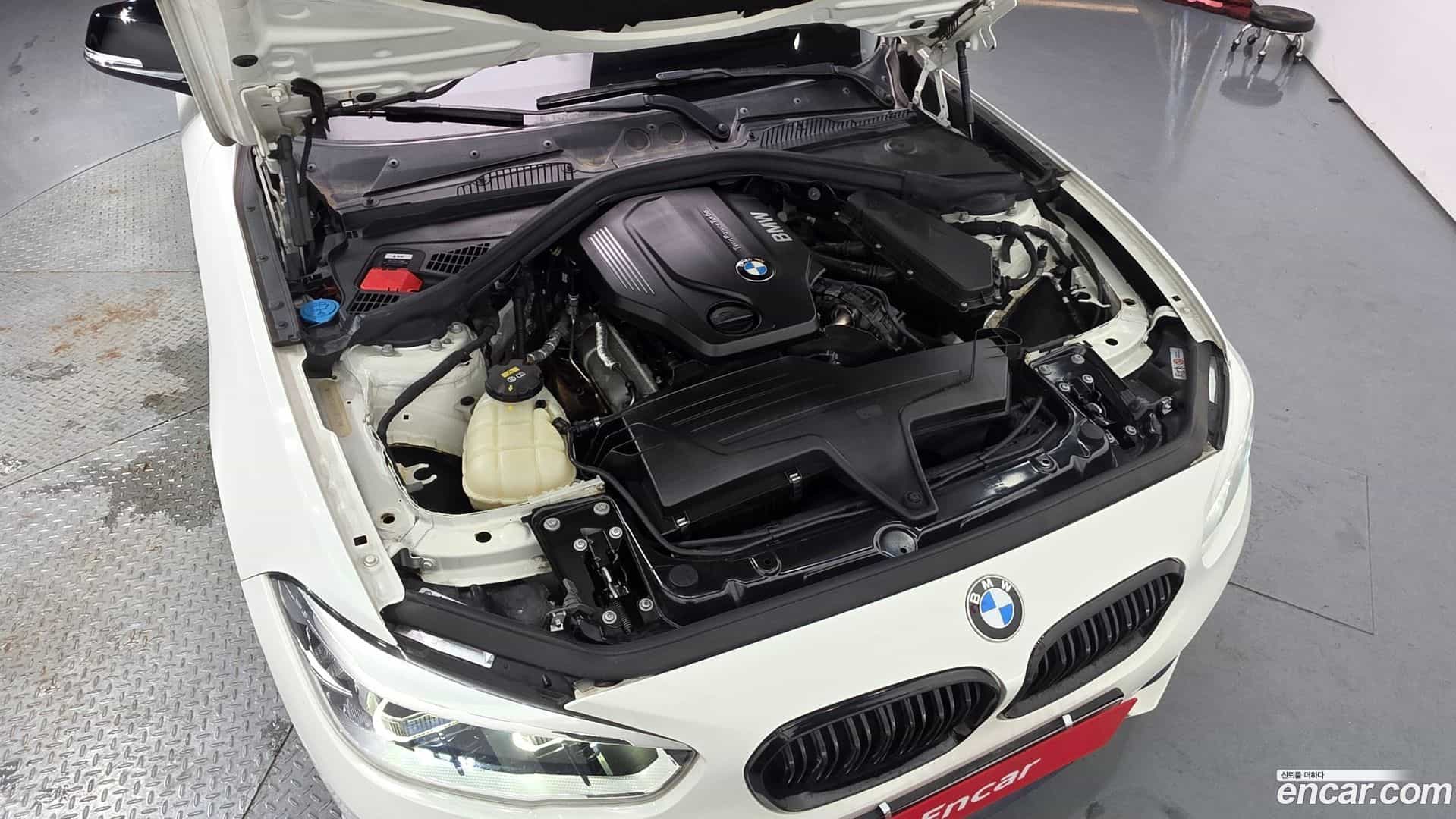 1-Series BMW 2017.1-OUTER-006