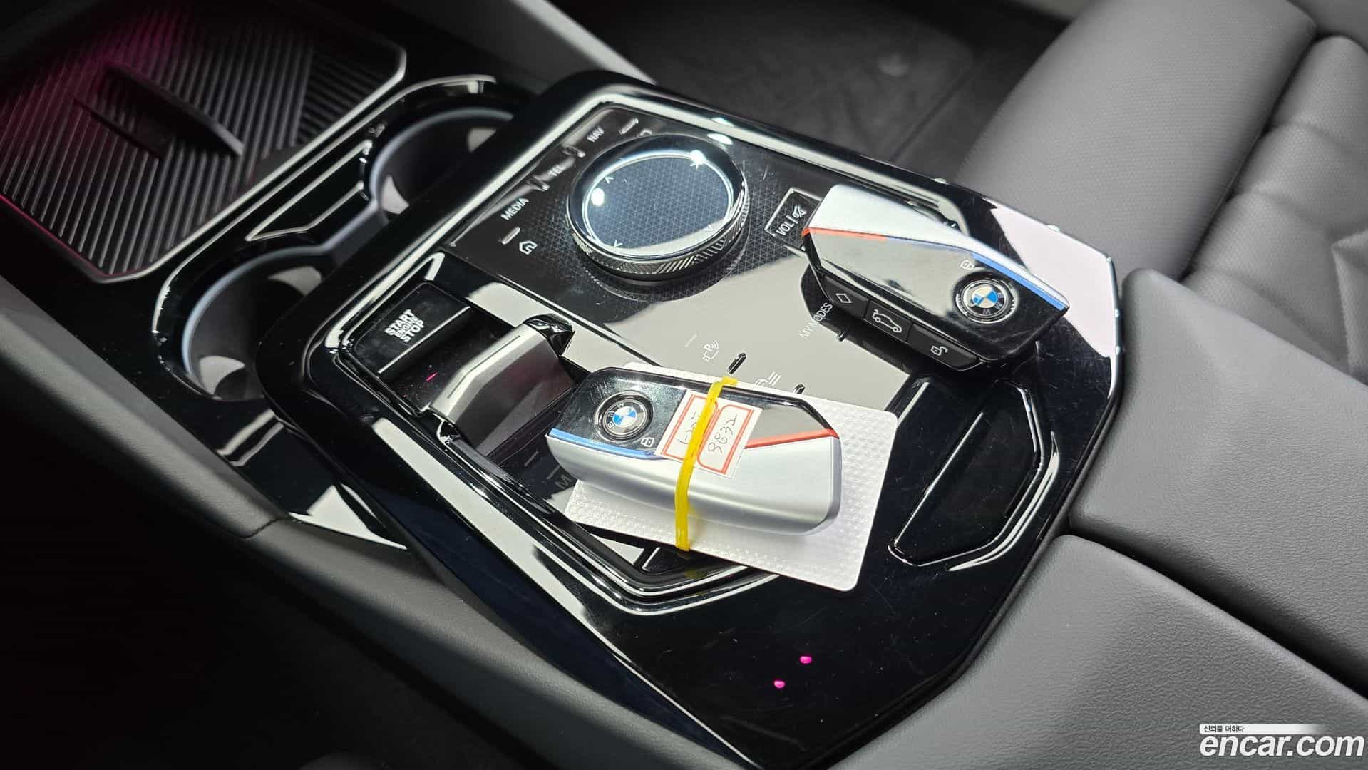 5-Series BMW 2024.9-INNER-009