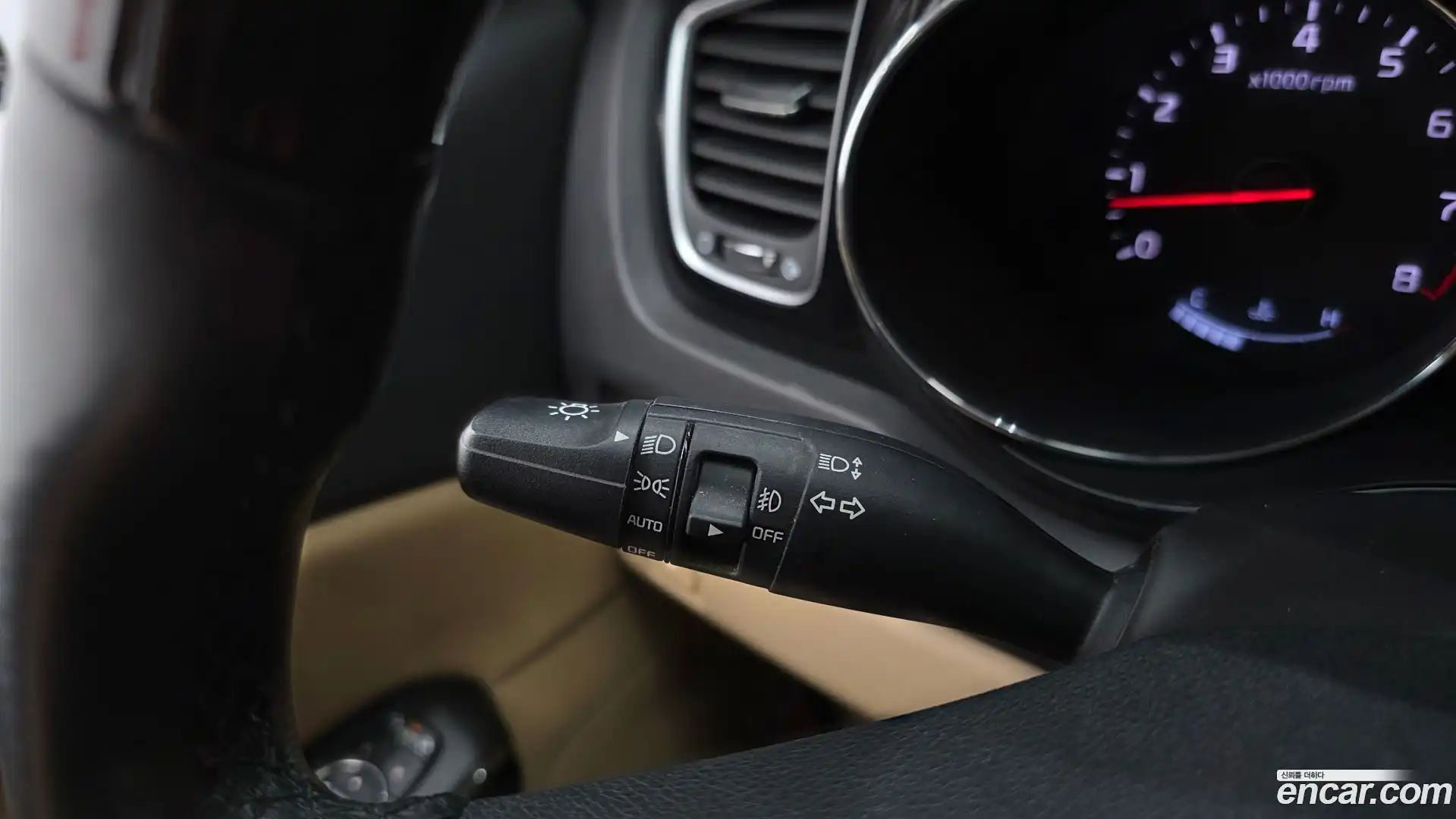 Canival Kia 2017.2-OPTION-023