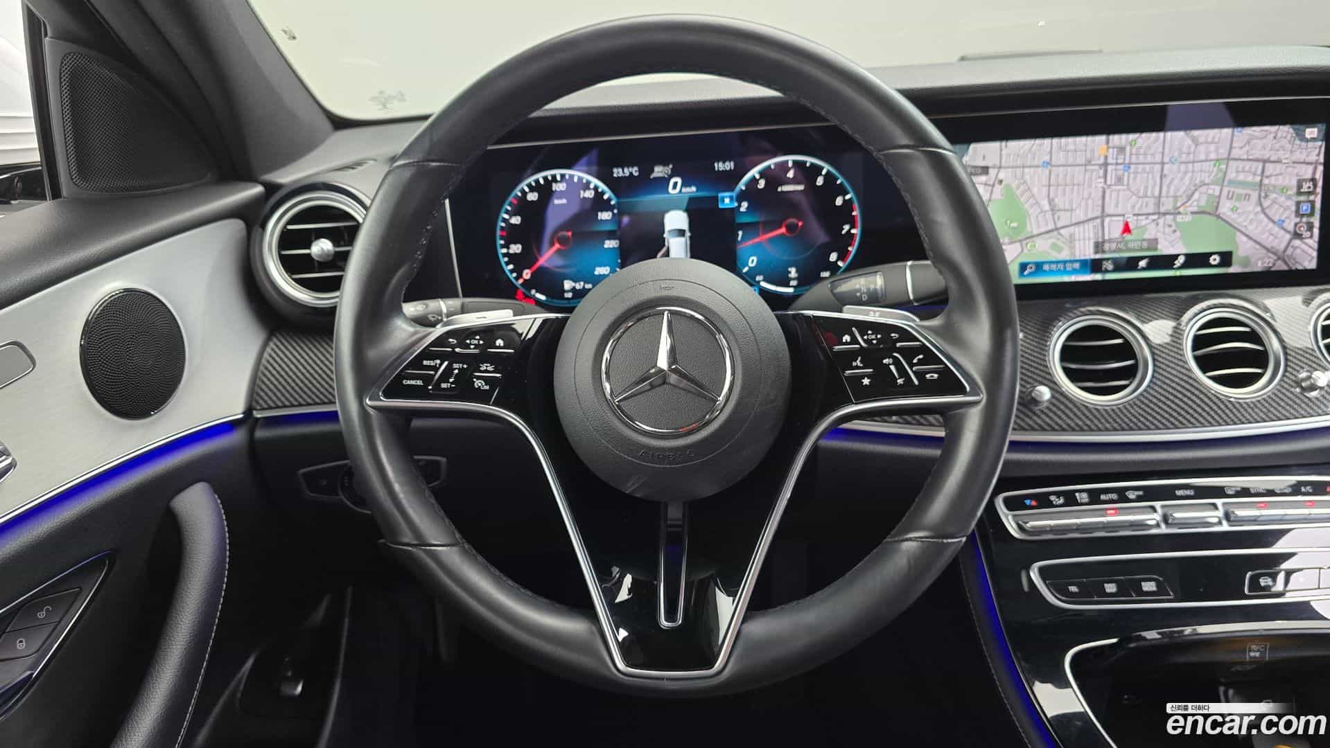 E-Class Mercedes-Benz 2021.4-OPTION-018