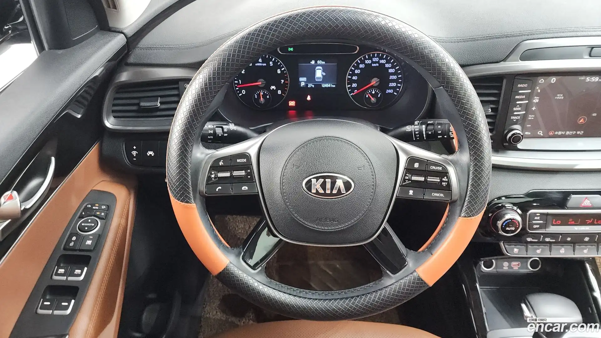Sorento Kia 2018.0-OPTION-018