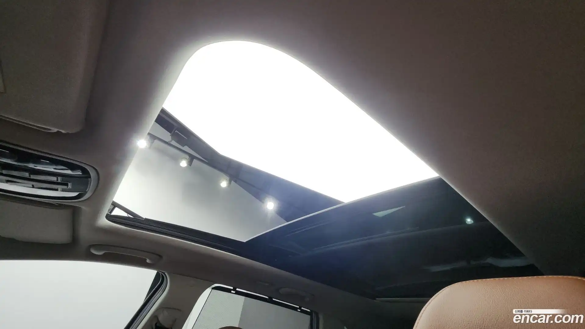 Sorento Kia 2018.0-OPTION-022
