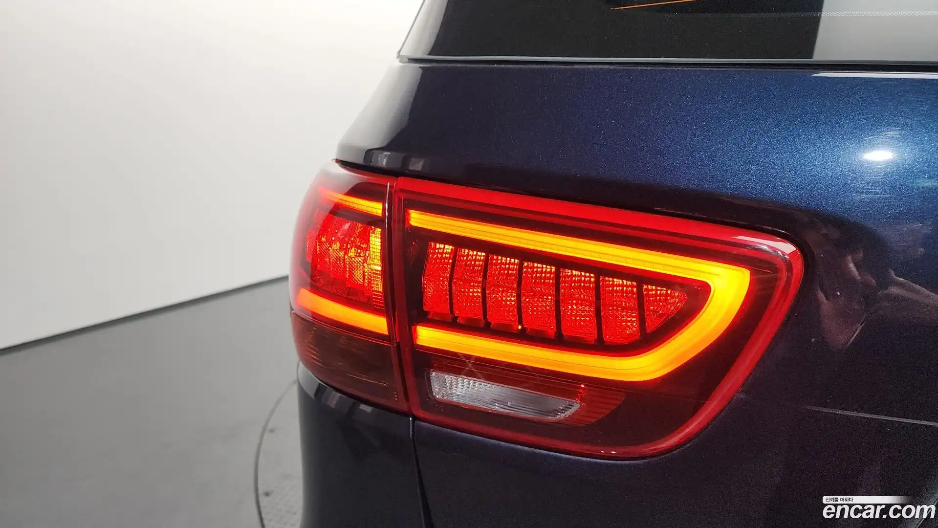 Sorento Kia 2018.0-OUTER-033