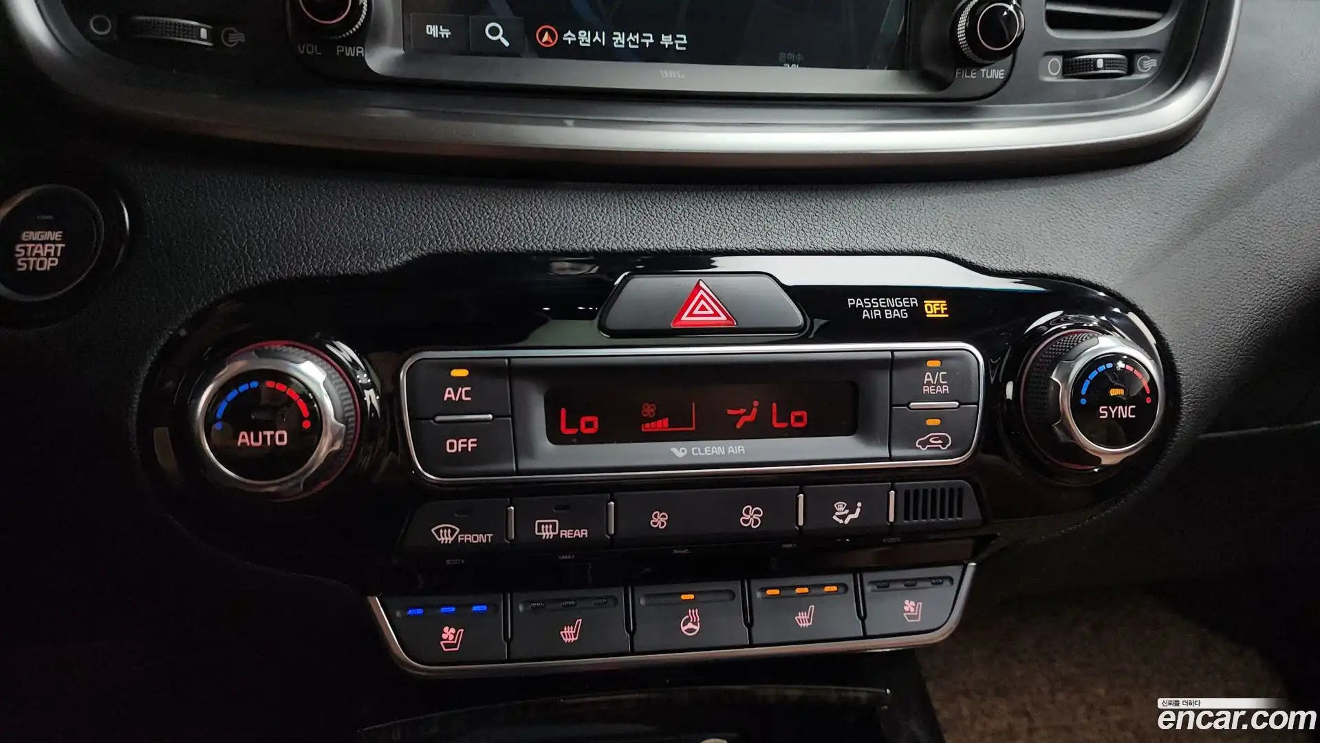 Sorento Kia 2018.0-OPTION-044