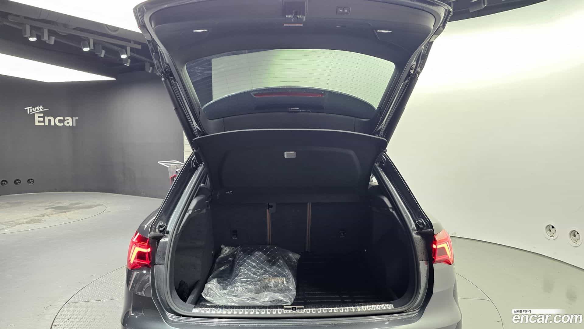Q3 Audi 2022.6-OPTION-024