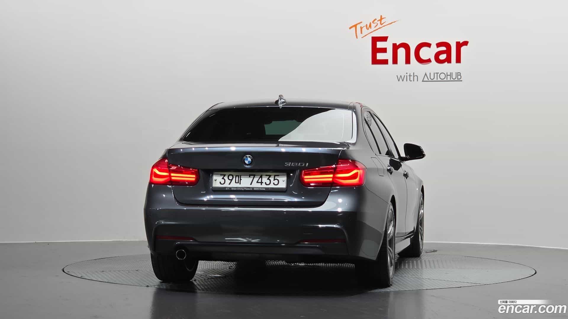 3-Series BMW 2018.1-OUTER-004