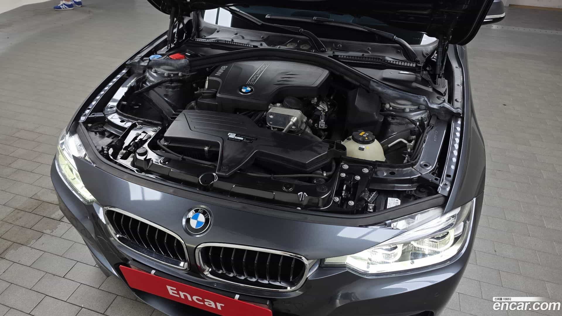3-Series BMW 2018.1-OUTER-006