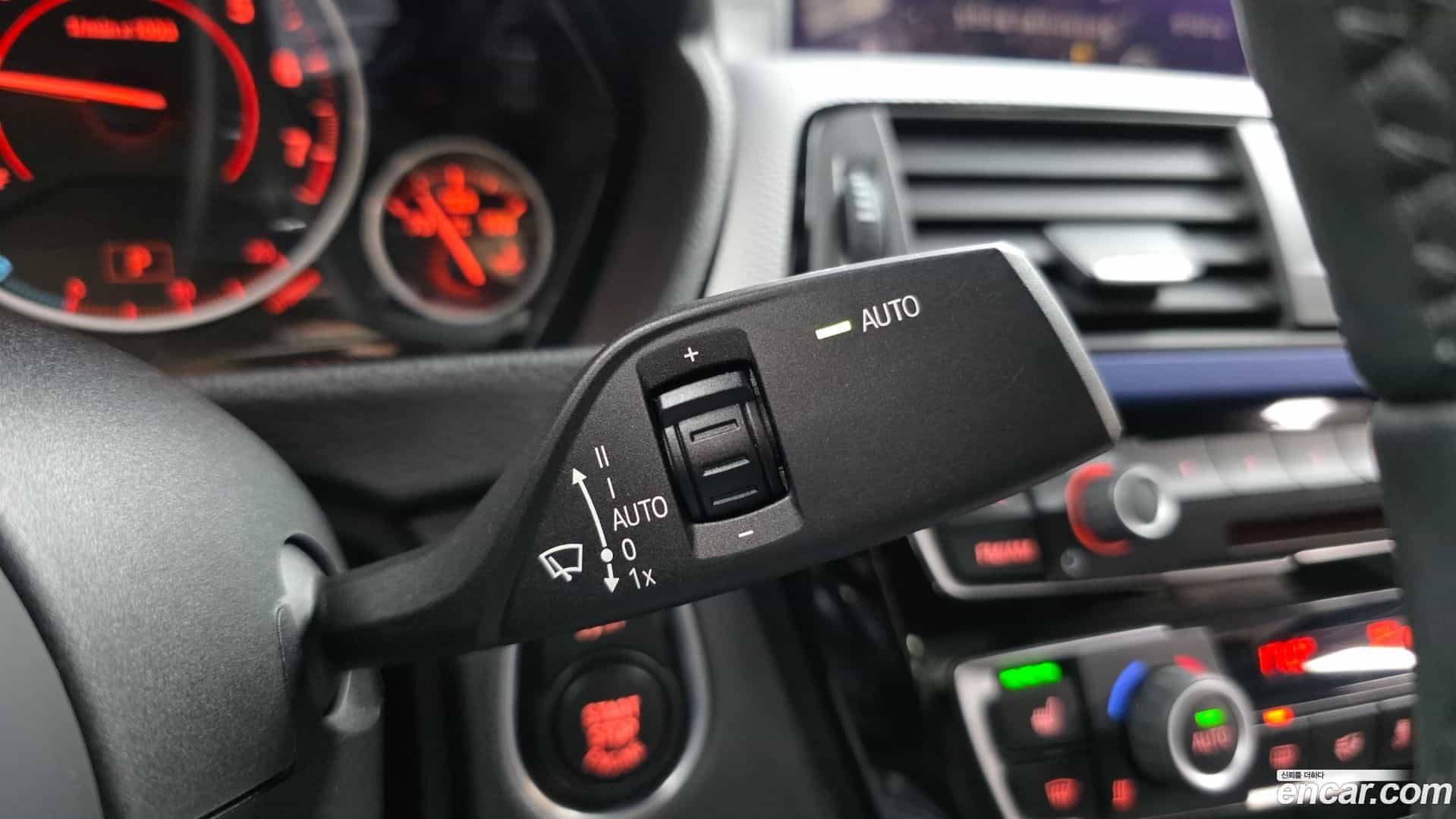 3-Series BMW 2018.1-OPTION-023