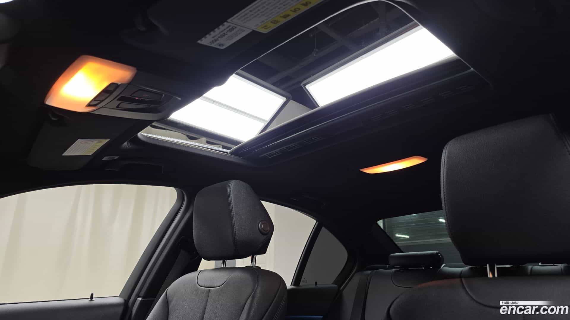 3-Series BMW 2018.1-OPTION-043
