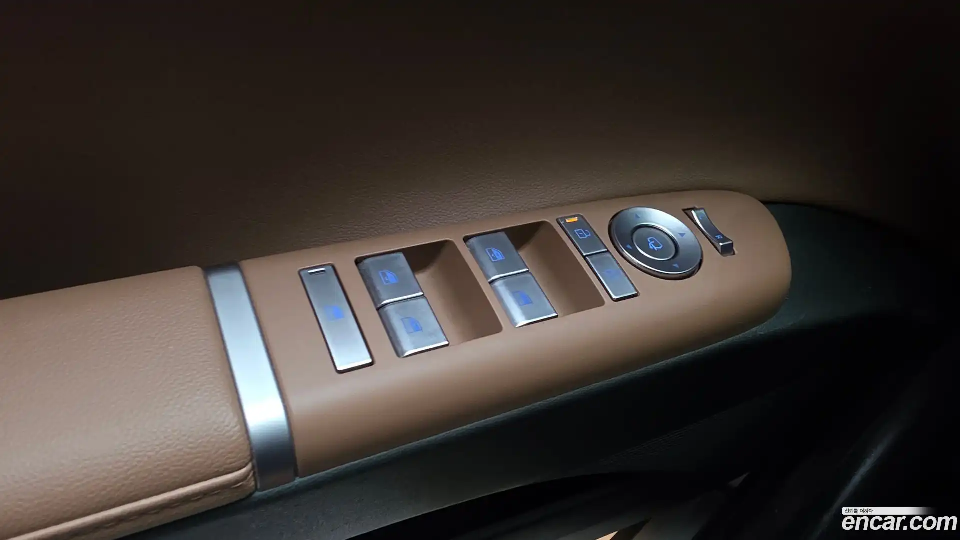 Grandeur Hyundai 2024.11-OPTION-024