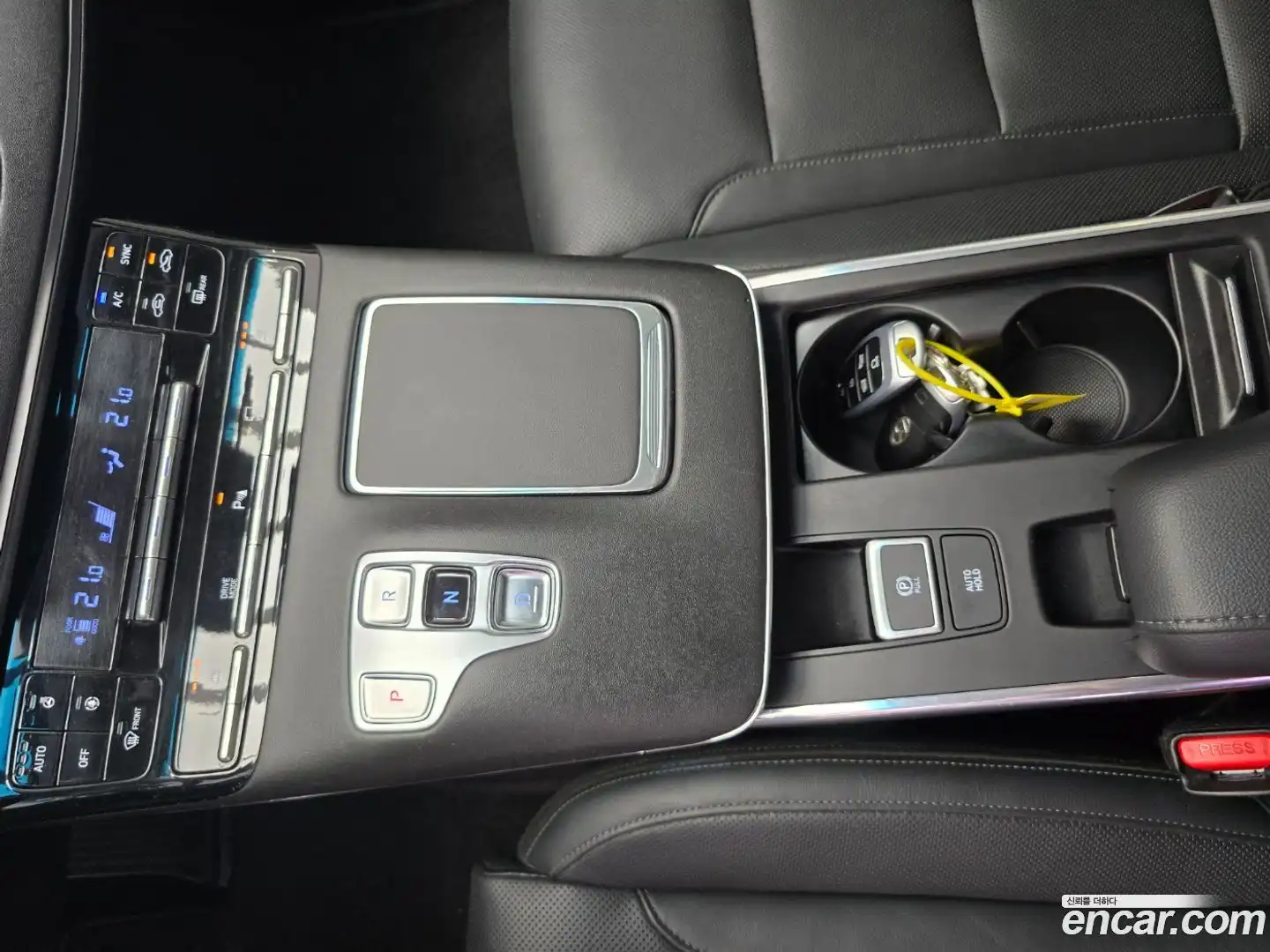 Grandeur Hyundai 2022.10-INNER-009