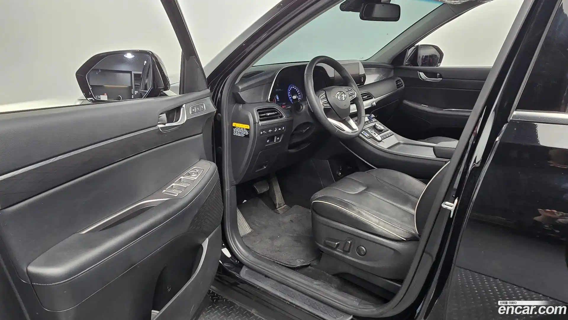 Palisade Hyundai 2020.1-INNER-010
