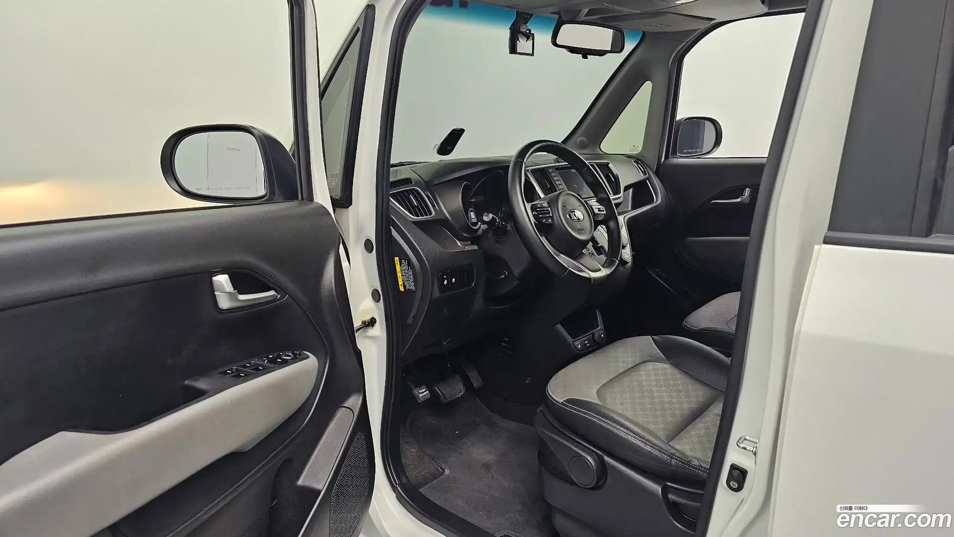 RAY Kia 2021.0-INNER-010