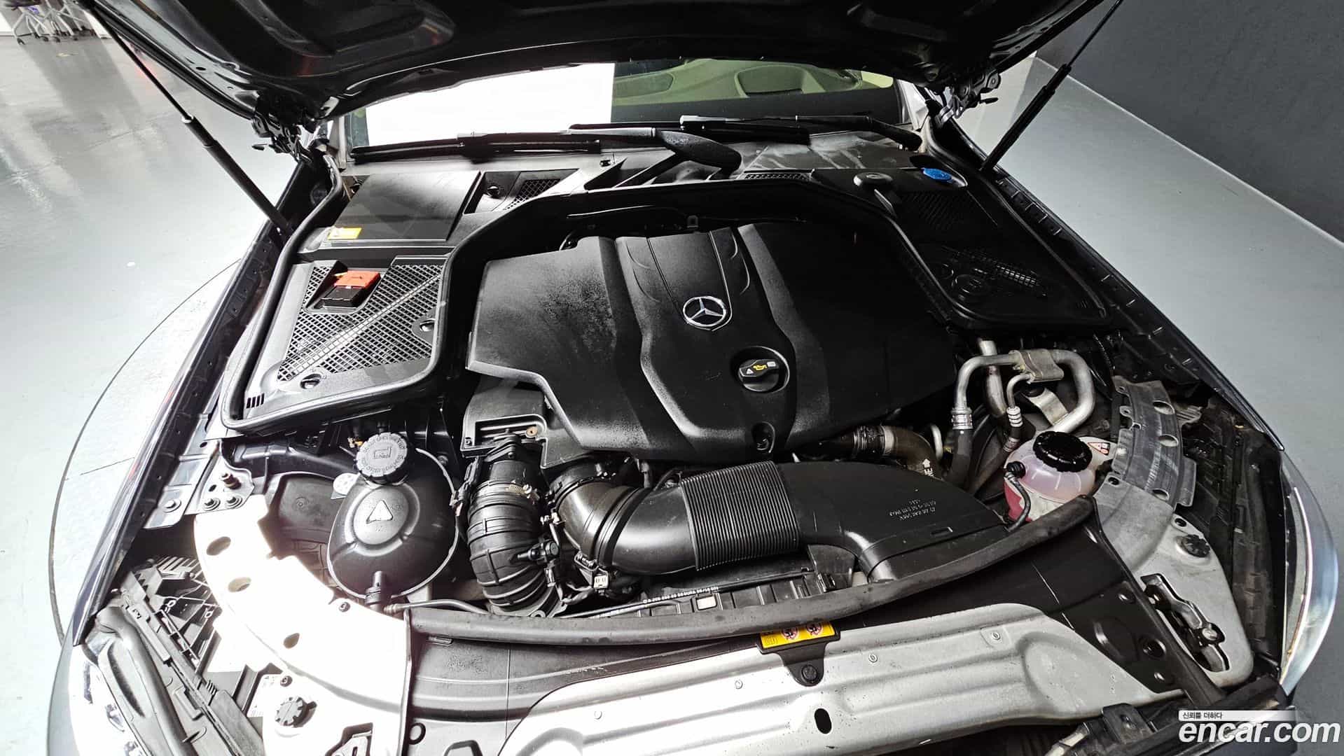C-Class Mercedes-Benz 2014.11-OUTER-006