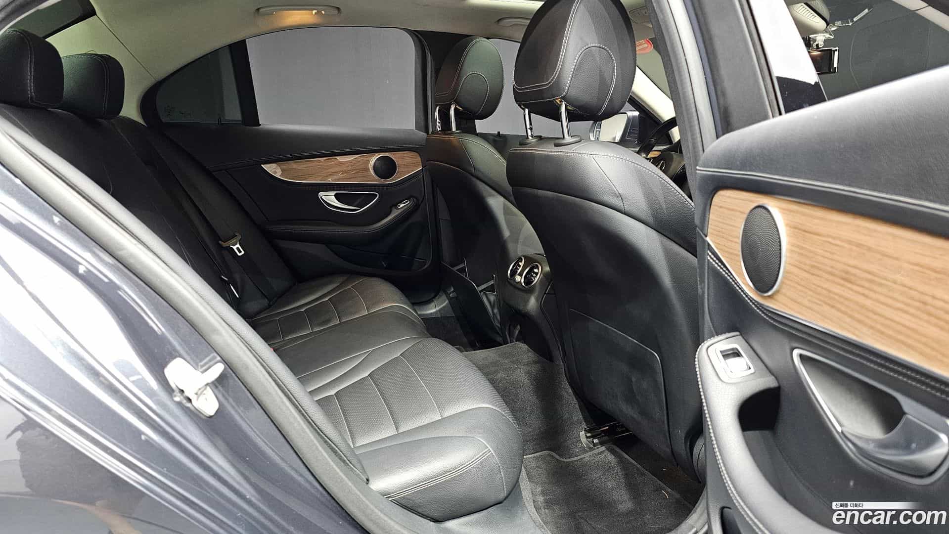 C-Class Mercedes-Benz 2014.11-OPTION-016