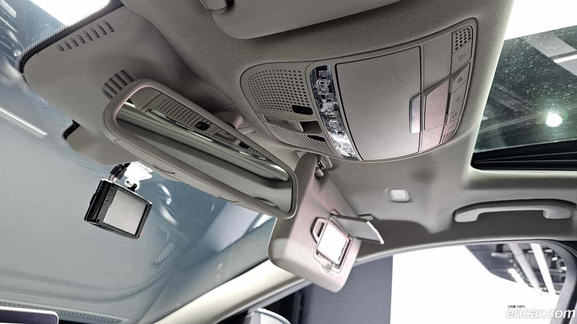 C-Class Mercedes-Benz 2014.11-OPTION-022