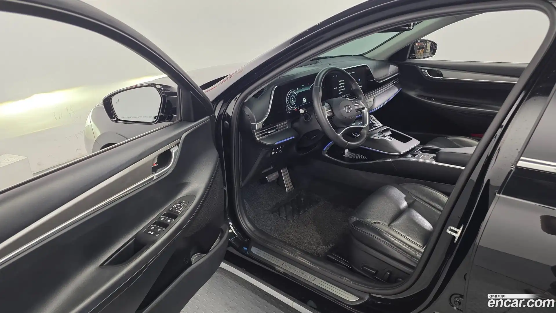 Grandeur Hyundai 2021.6-INNER-010