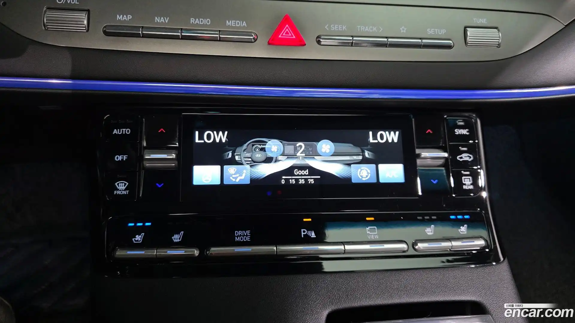 Grandeur Hyundai 2021.6-OPTION-047