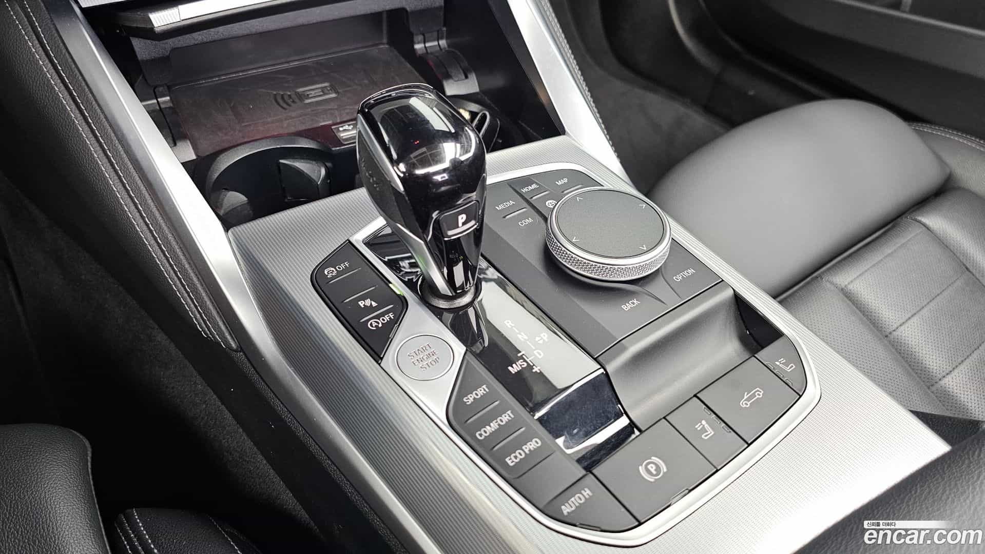 4-Series BMW 2022.11-INNER-009