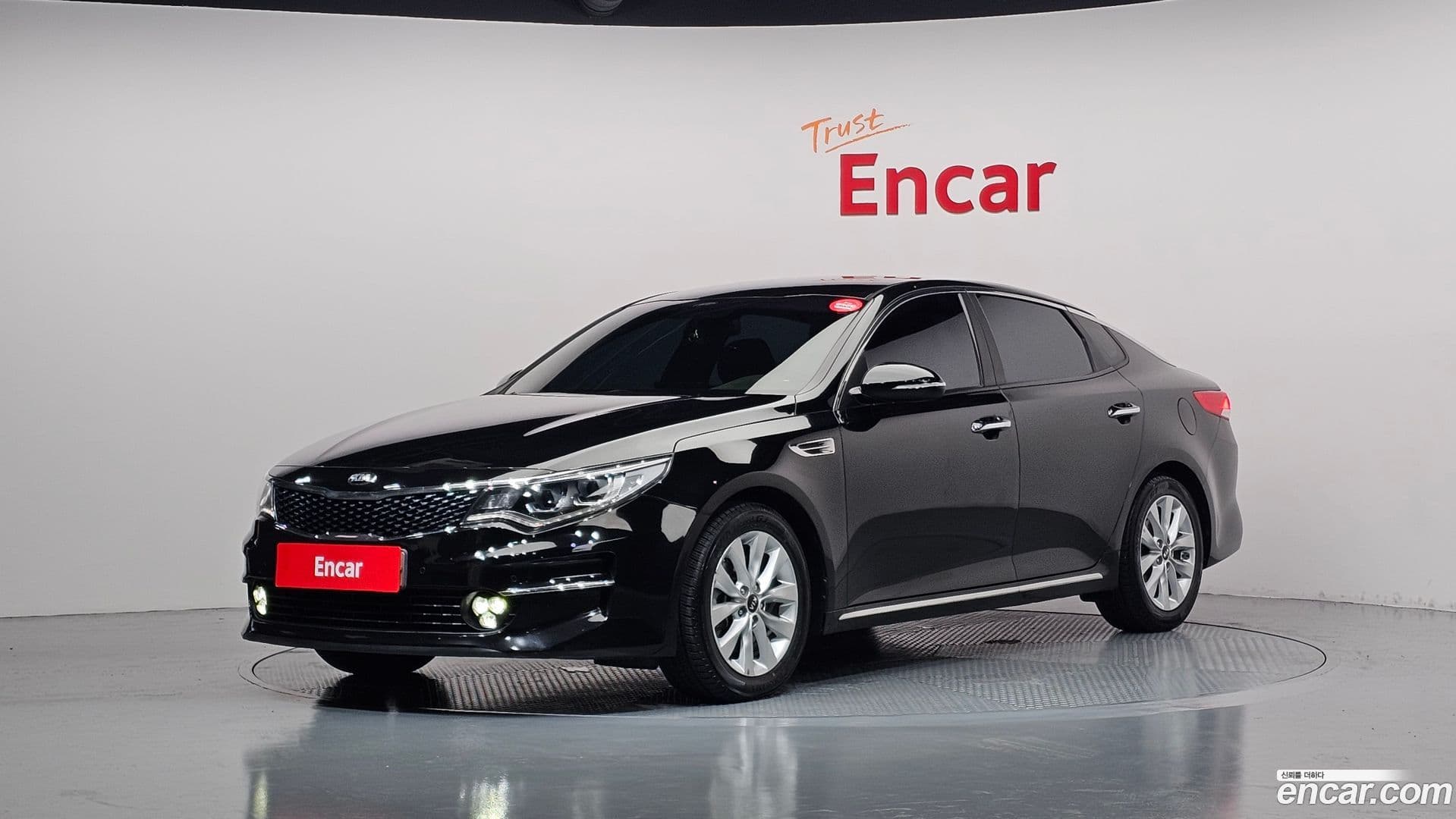 Main__Slider__Photo:K5 Kia 2017.0-0