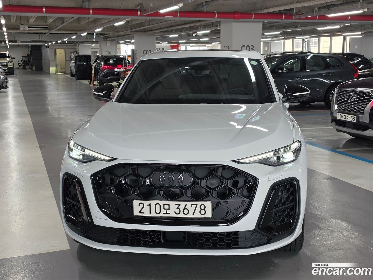 Main__Slider__Photo:Q5 Audi 2025.9-0