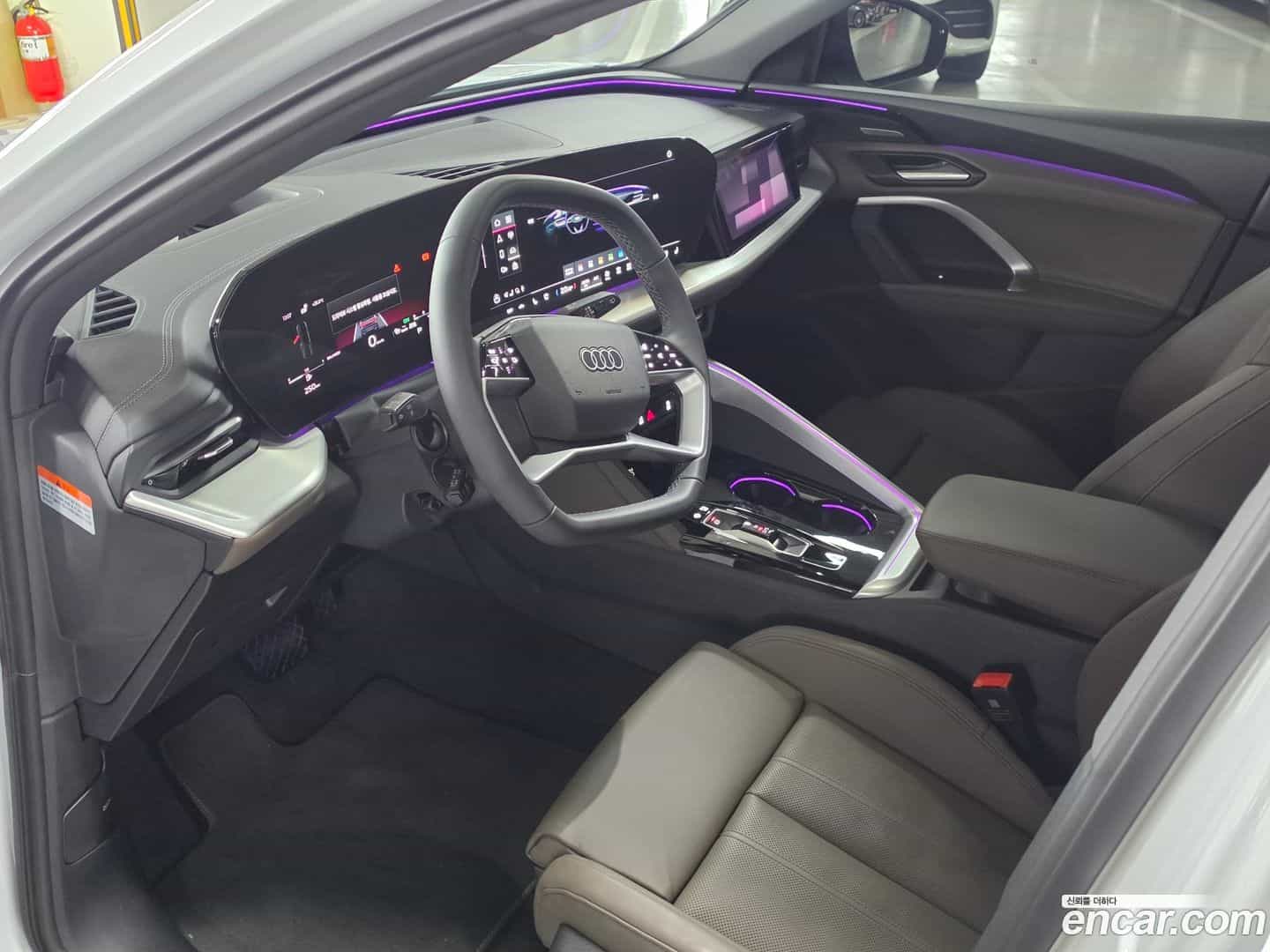 Q5 Audi 2025.9-INNER-010