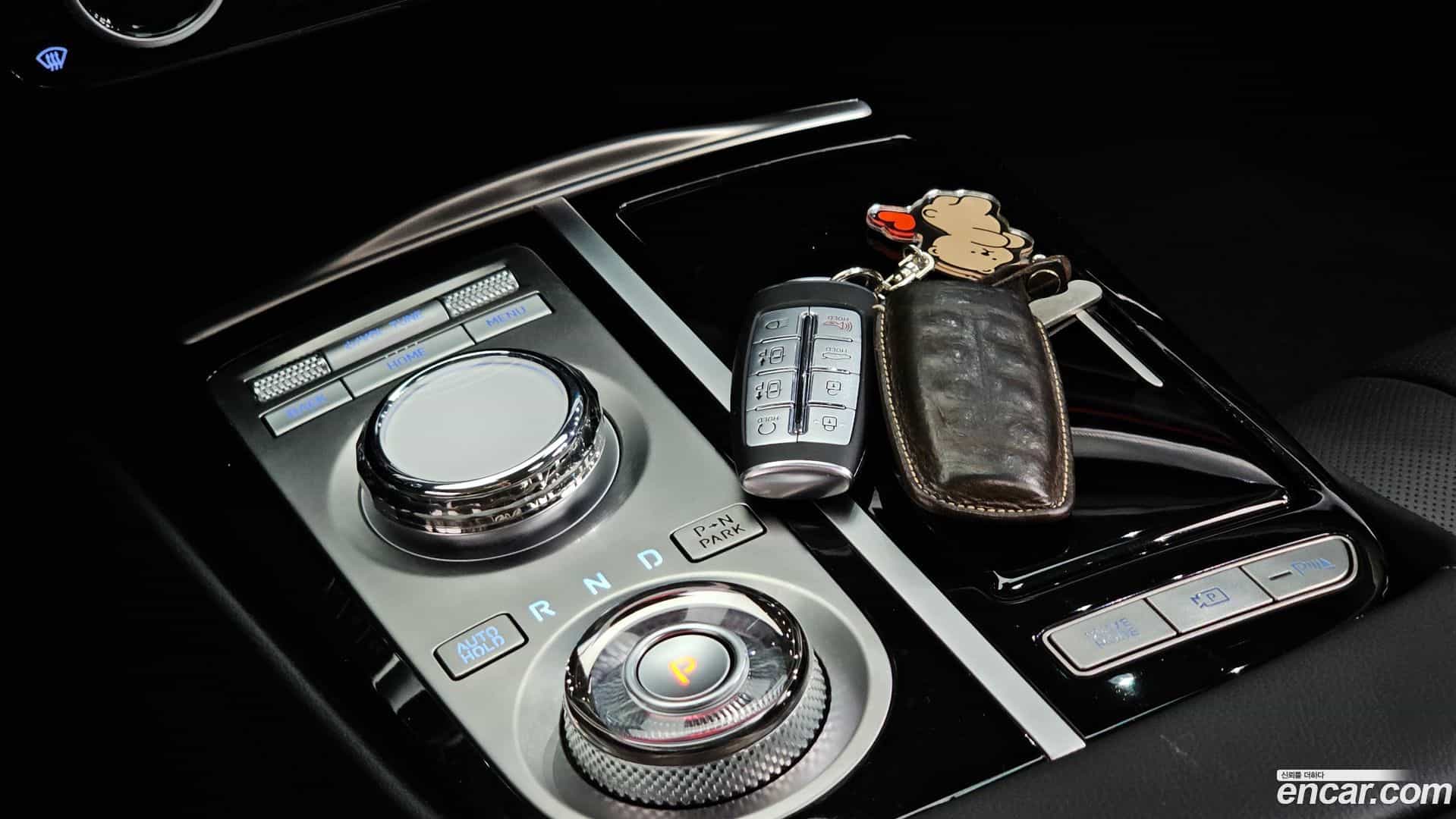 G80 Genesis 2023.1-INNER-009
