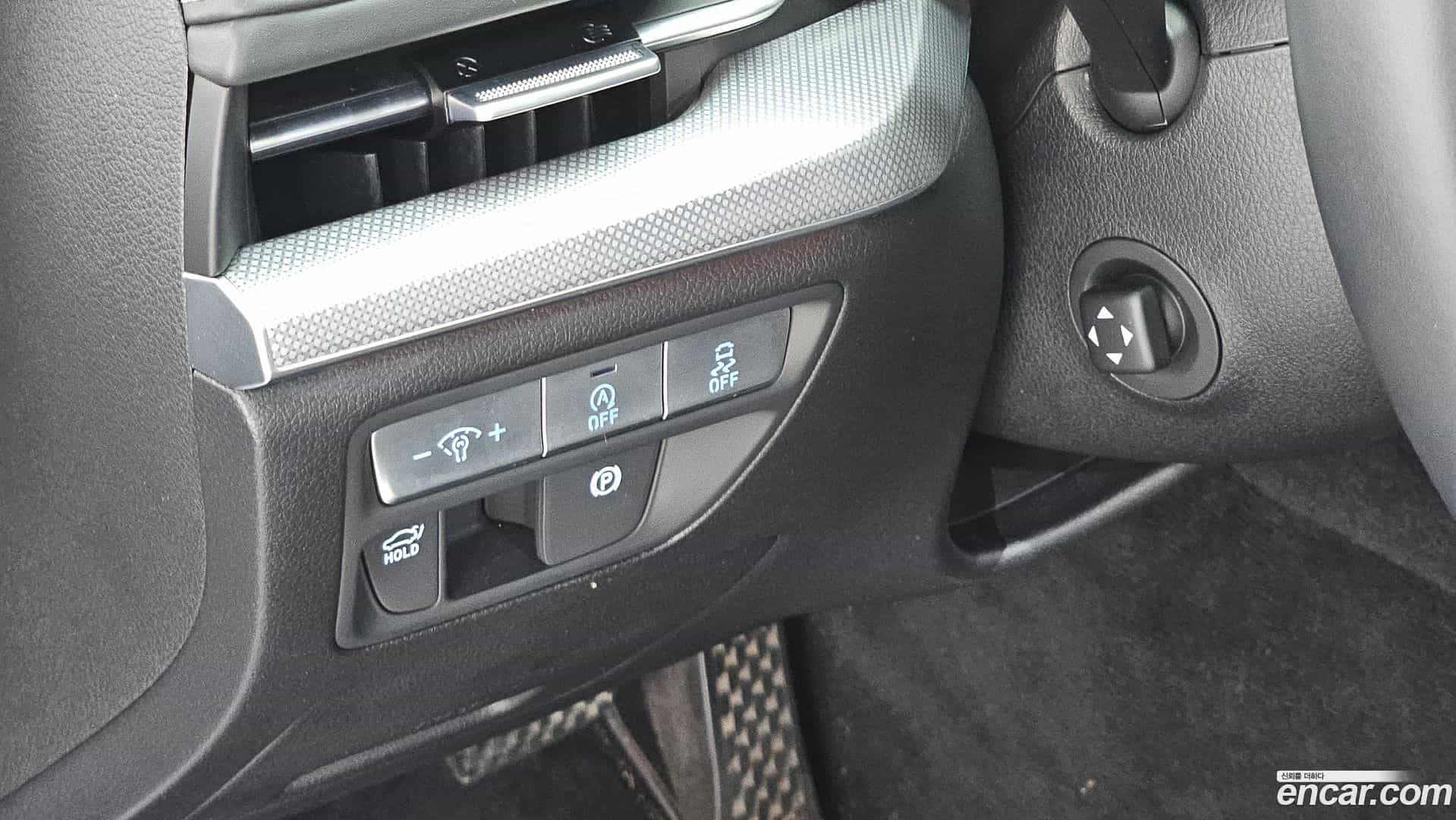 G80 Genesis 2023.1-OPTION-018