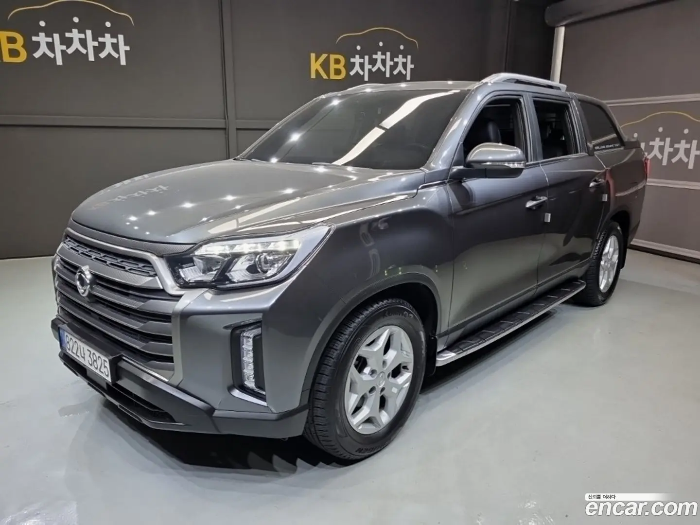 Main__Slider__Photo:Rexton KG Mobility 2023.6-0