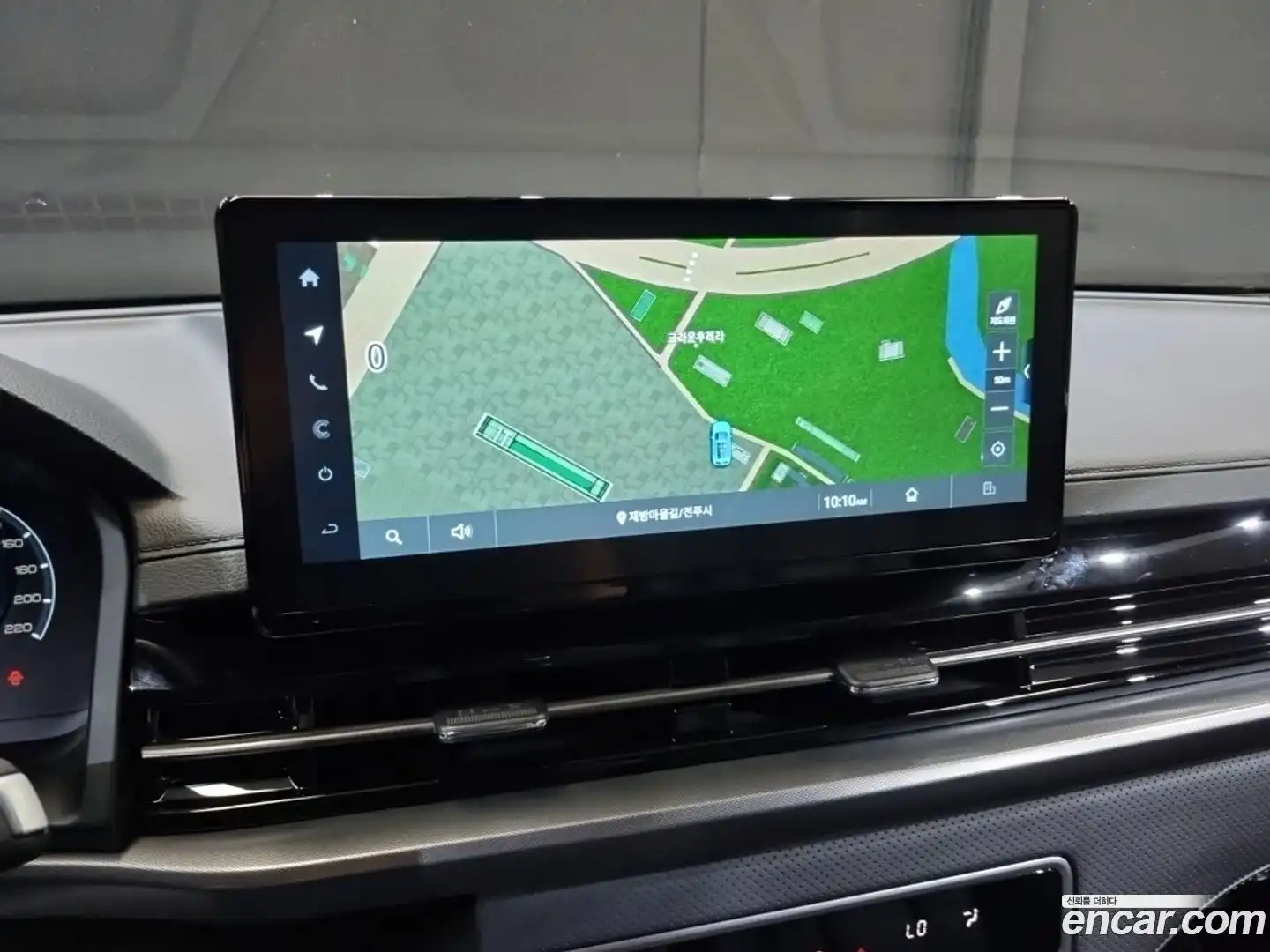 Rexton KG Mobility 2023.6-INNER-010