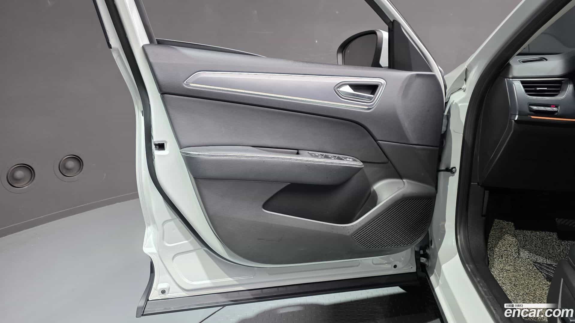 XM3 Renault Korea 2020.3-INNER-034