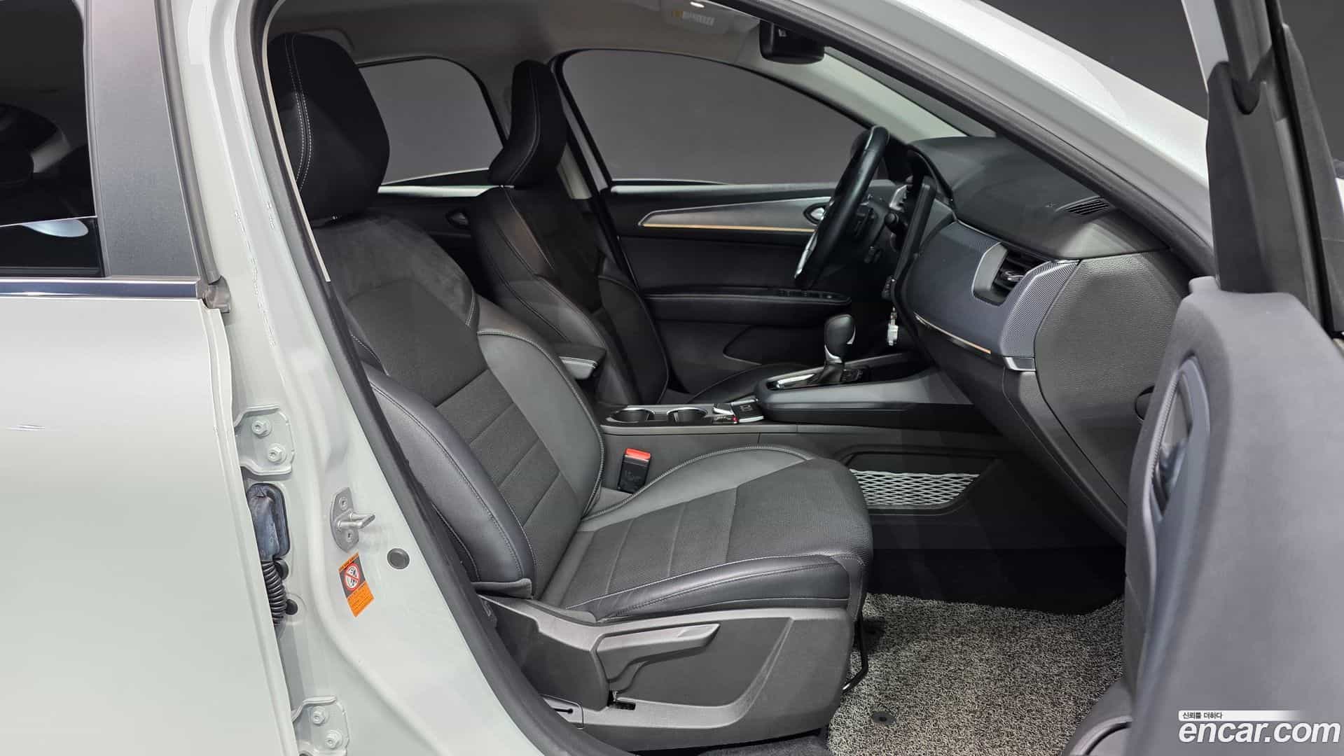 XM3 Renault Korea 2020.3-INNER-036