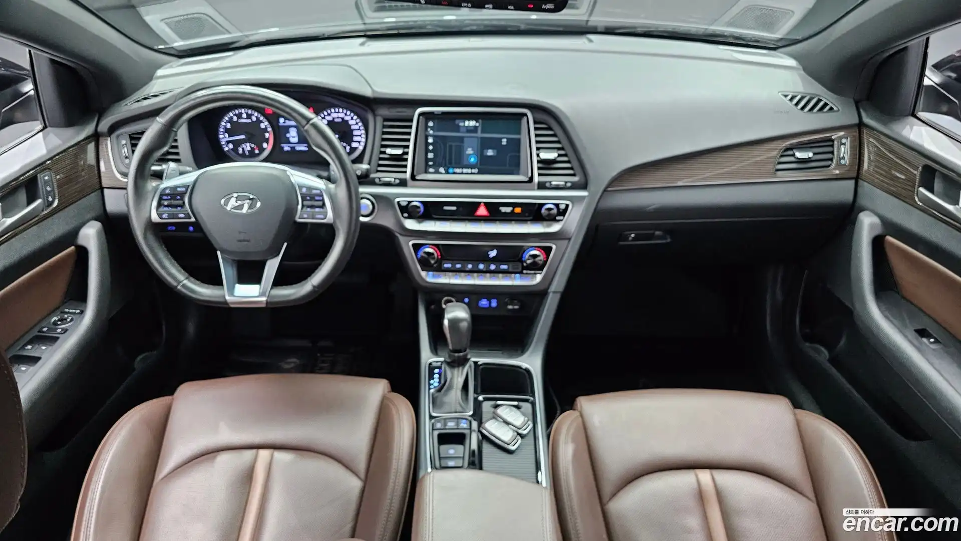 Sonata Hyundai 2017.4-INNER-007