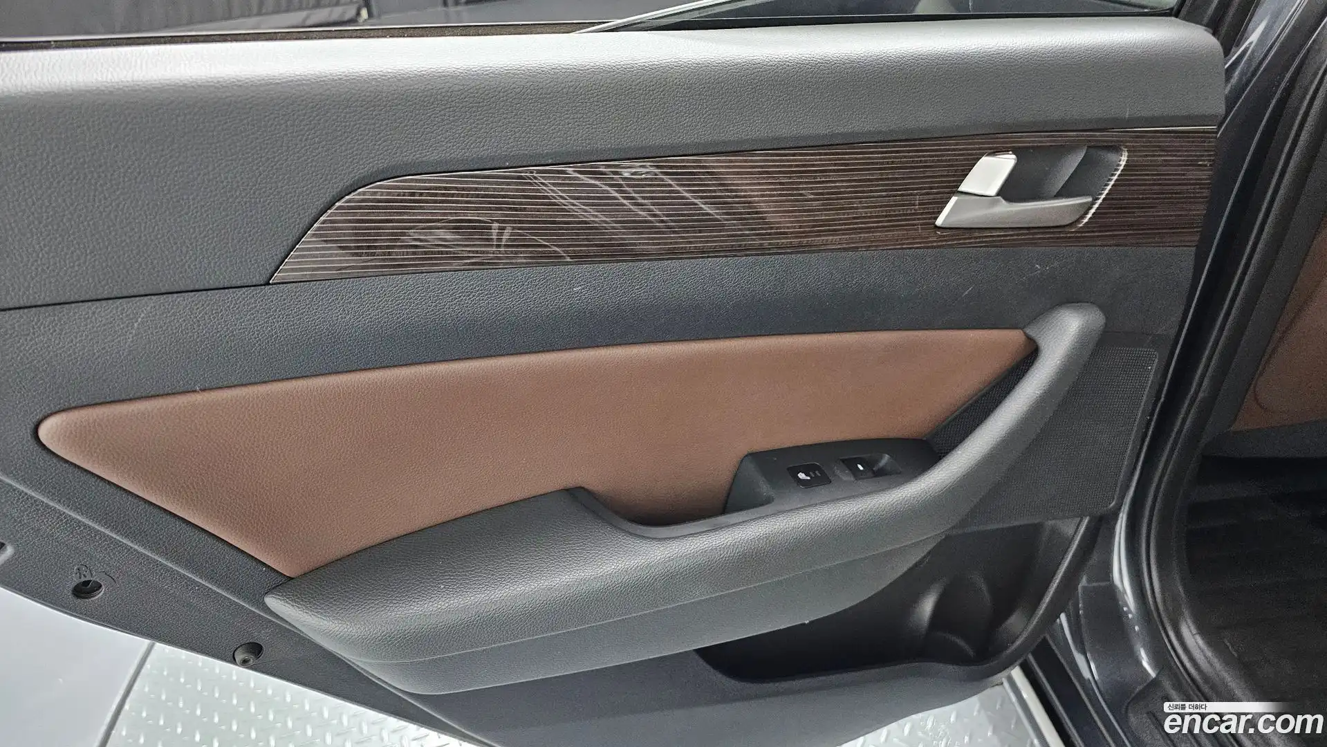 Sonata Hyundai 2017.4-INNER-035