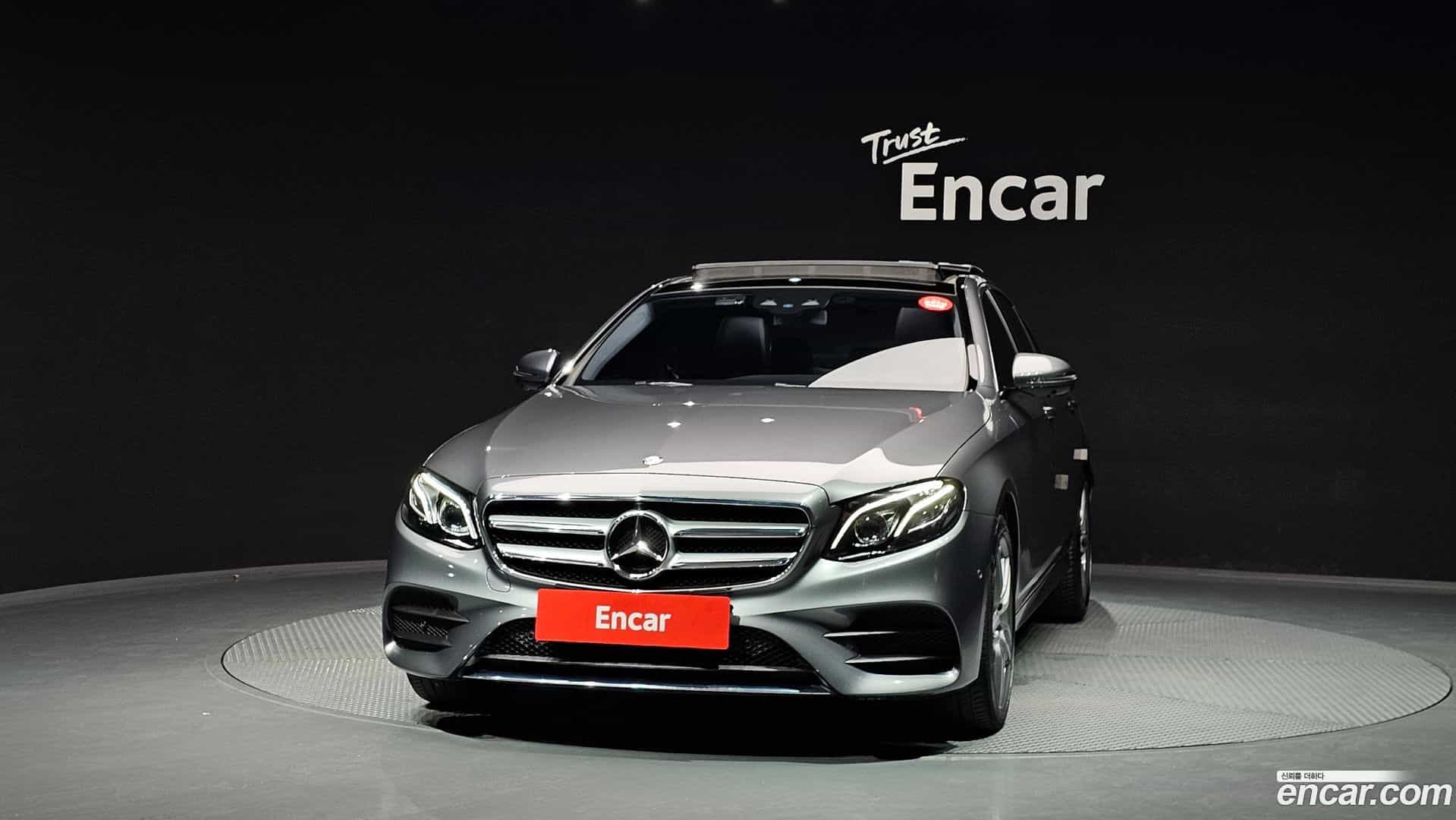 E-Class Mercedes-Benz 2017.3-OUTER-003