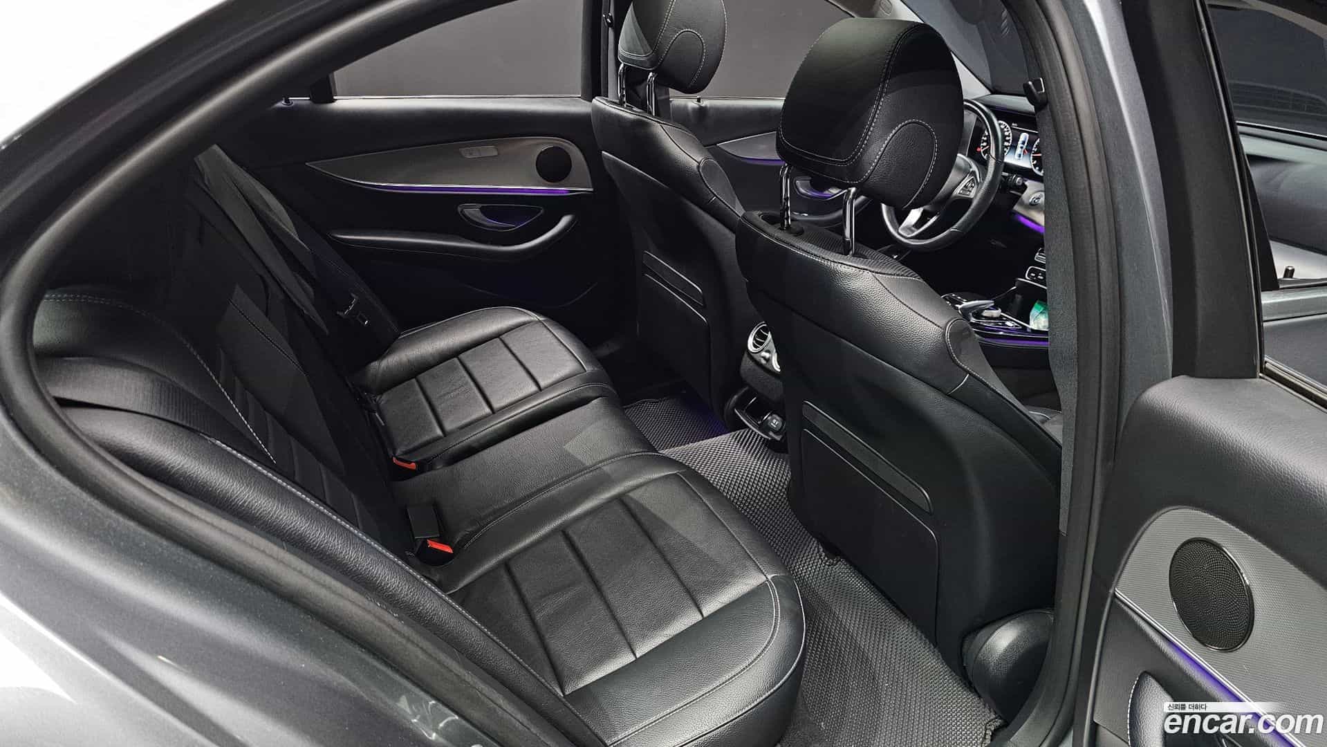 E-Class Mercedes-Benz 2017.3-OPTION-016