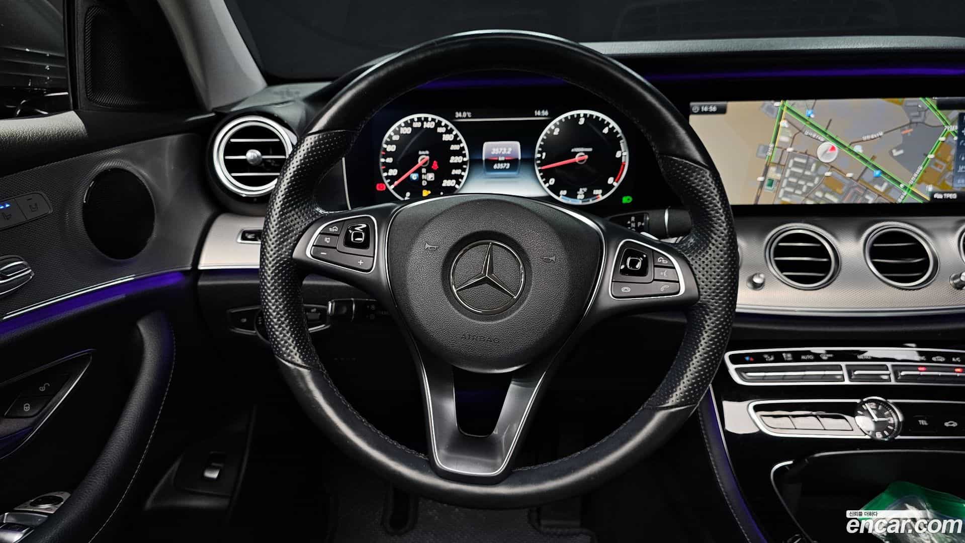 E-Class Mercedes-Benz 2017.3-OPTION-017