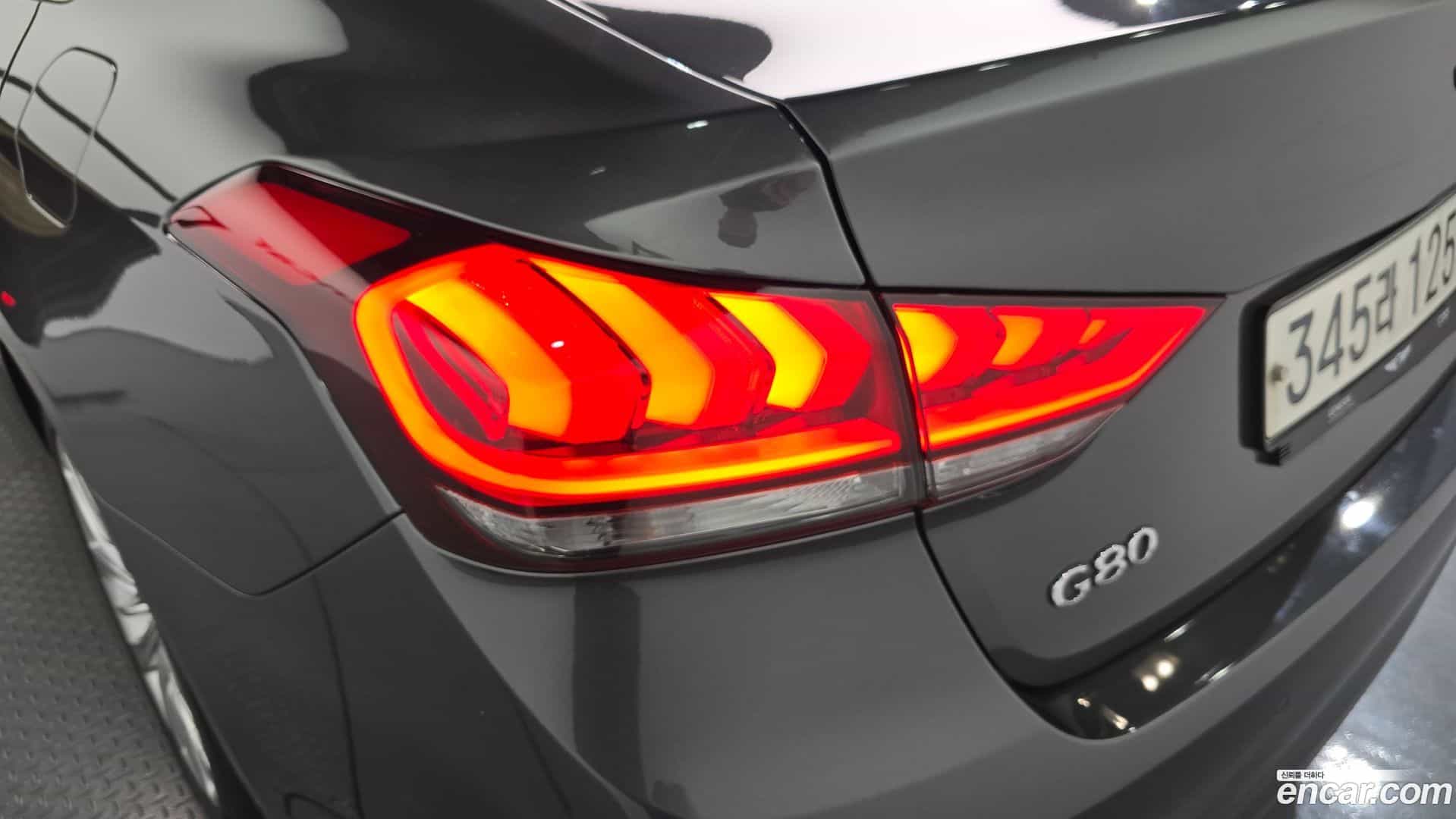 G80 Genesis 2017.4-OUTER-033