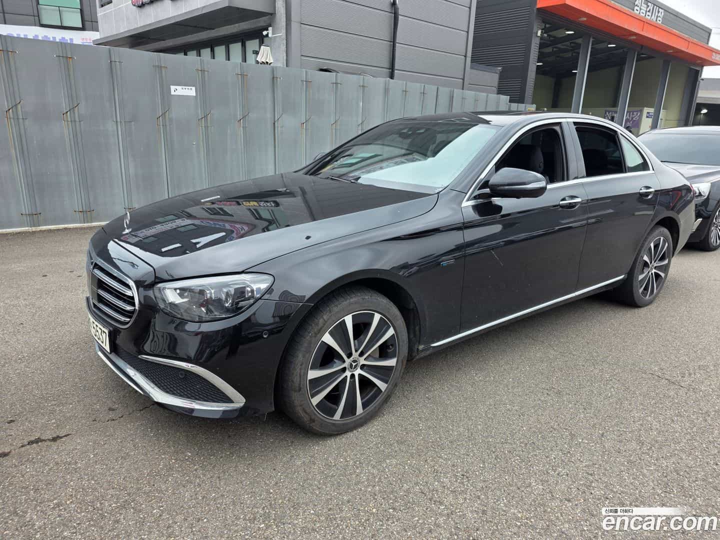 E-Class Mercedes-Benz 2021.5-OUTER-002