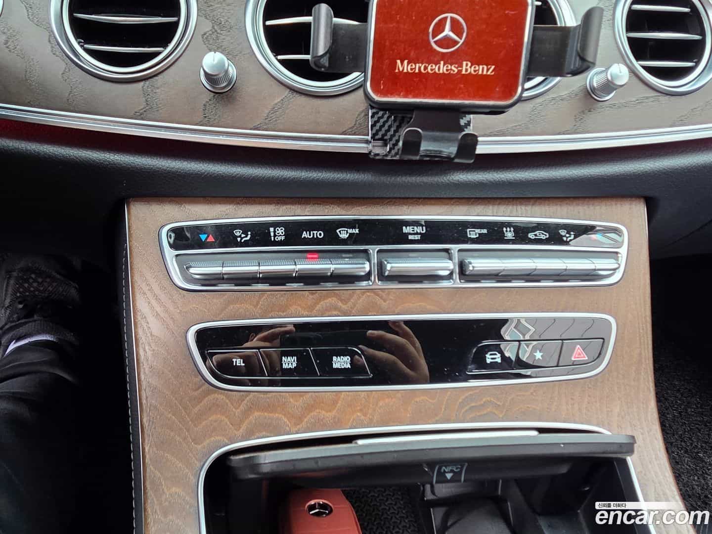 E-Class Mercedes-Benz 2021.5-OPTION-016
