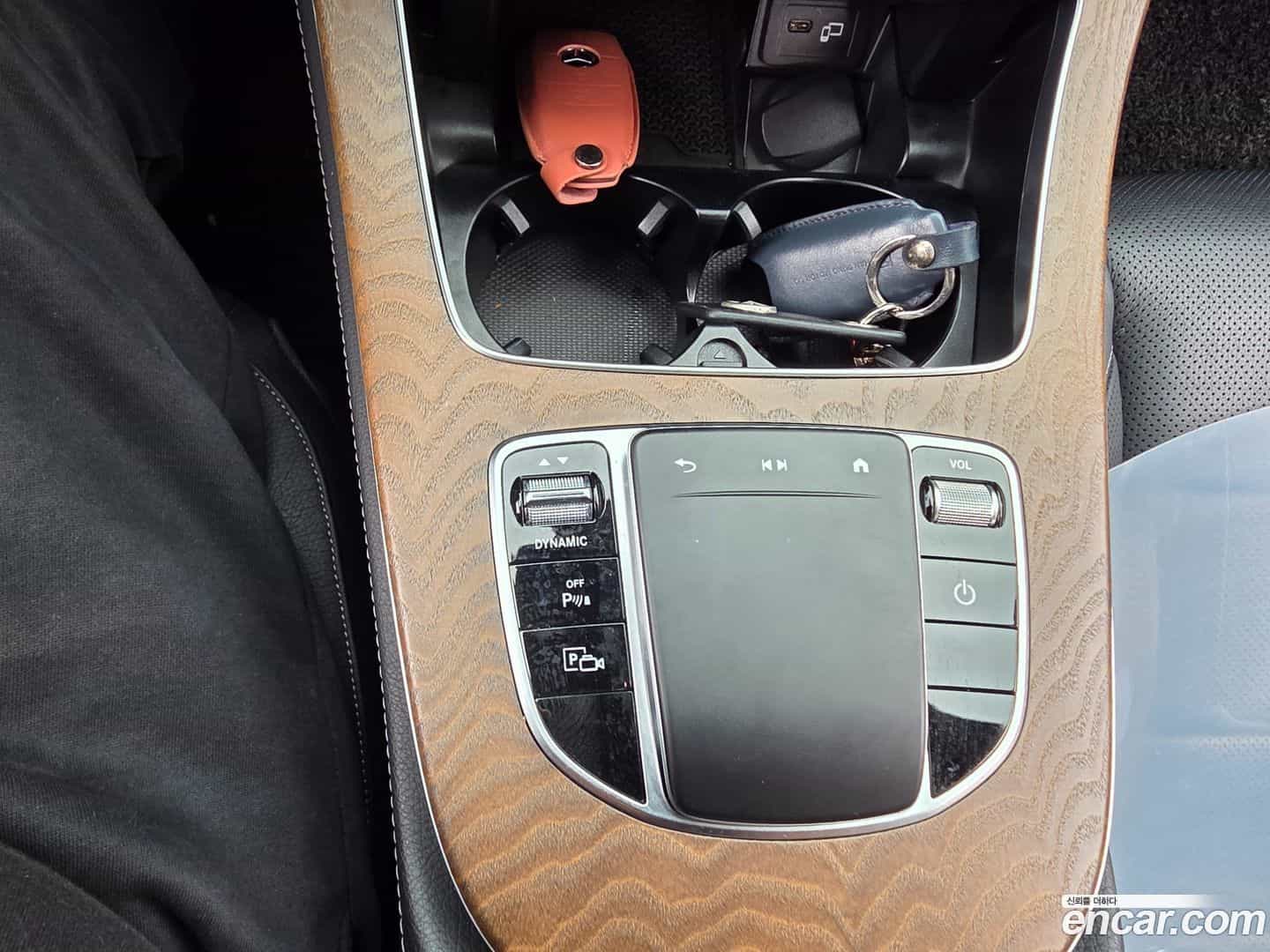 E-Class Mercedes-Benz 2021.5-OPTION-017