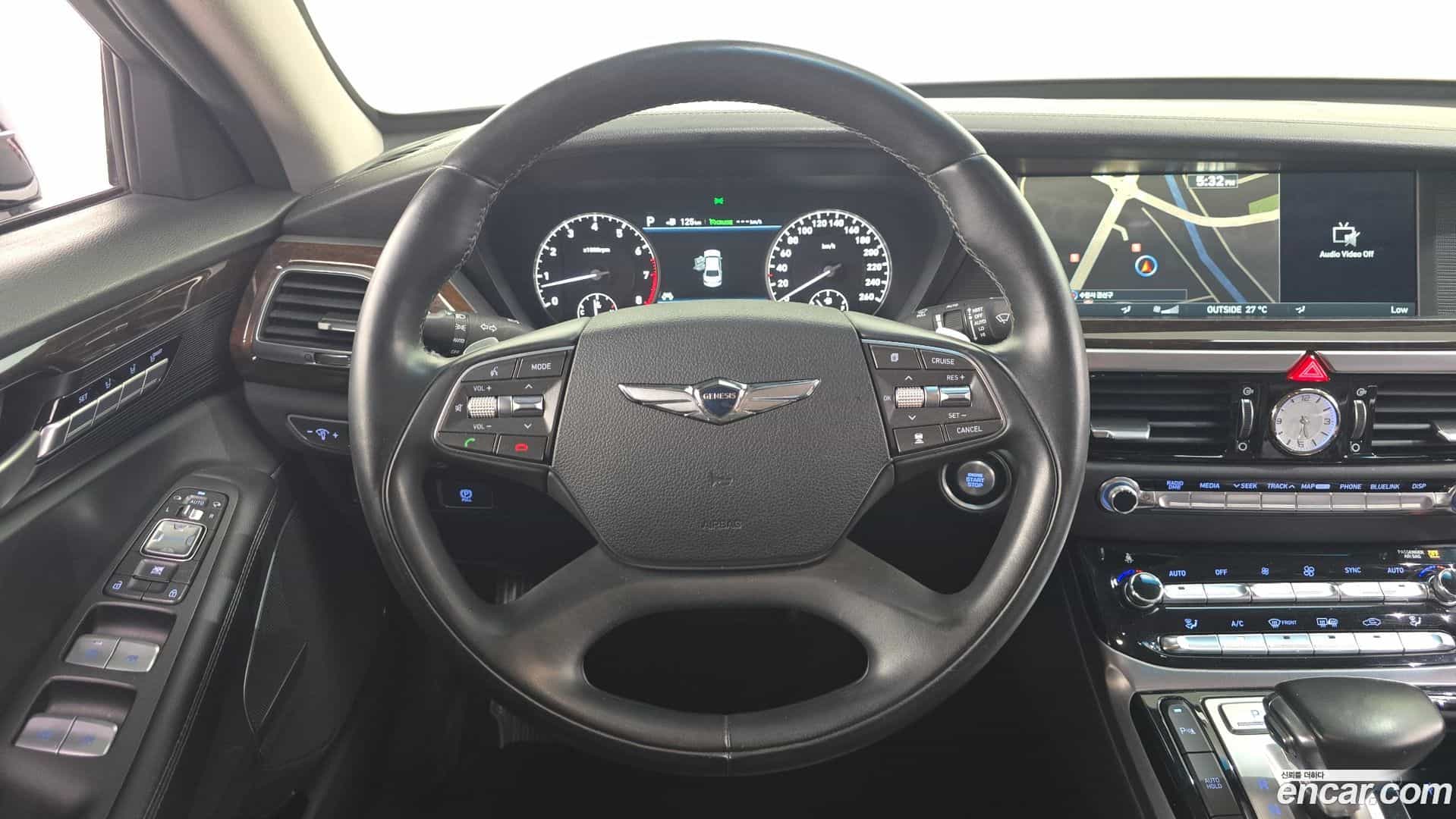 EQ900 Genesis 2016.2-OPTION-019