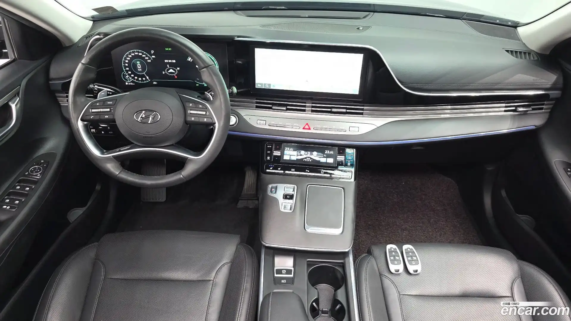 Grandeur Hyundai 2021.10-INNER-007