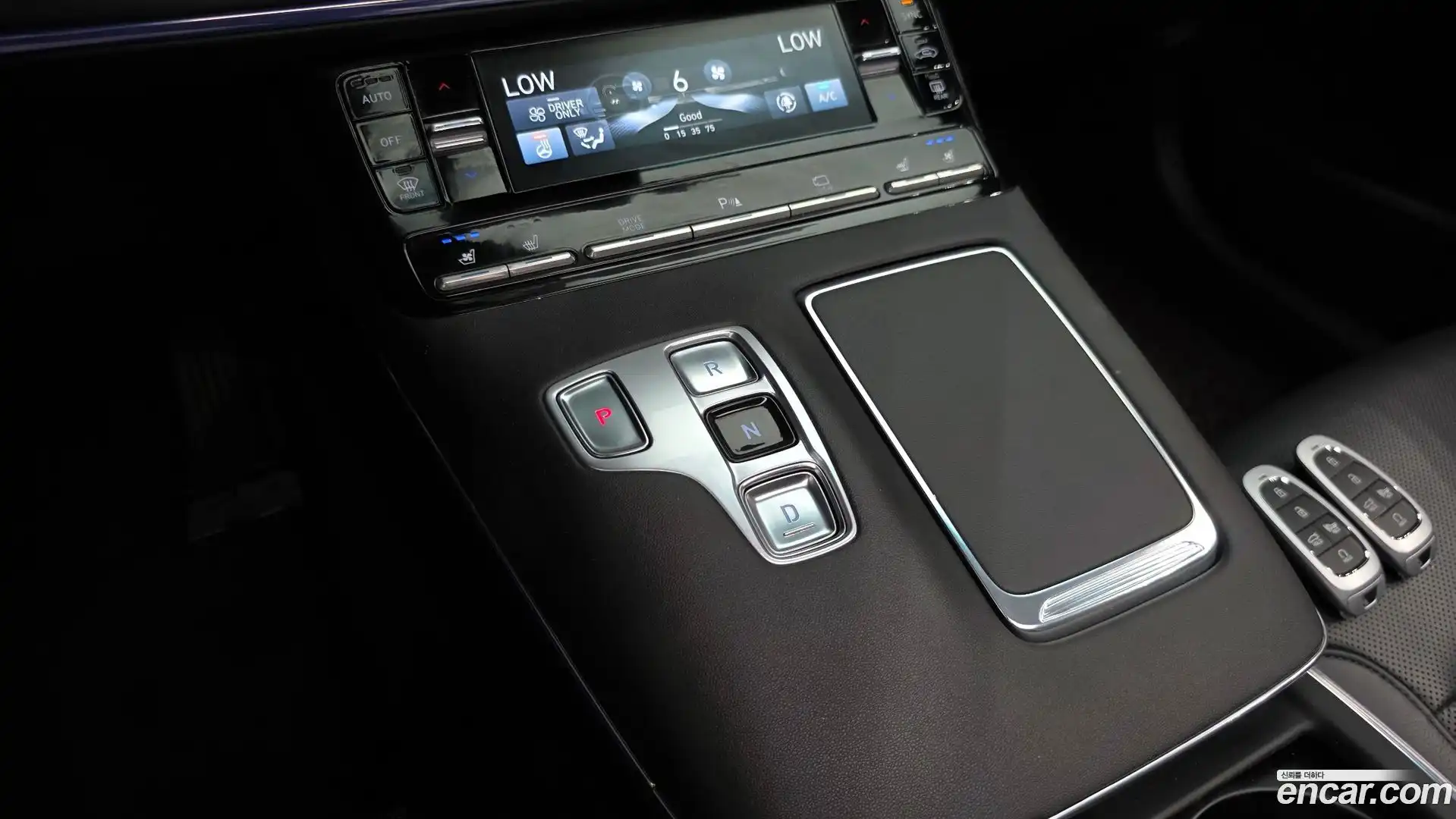 Grandeur Hyundai 2021.10-INNER-009