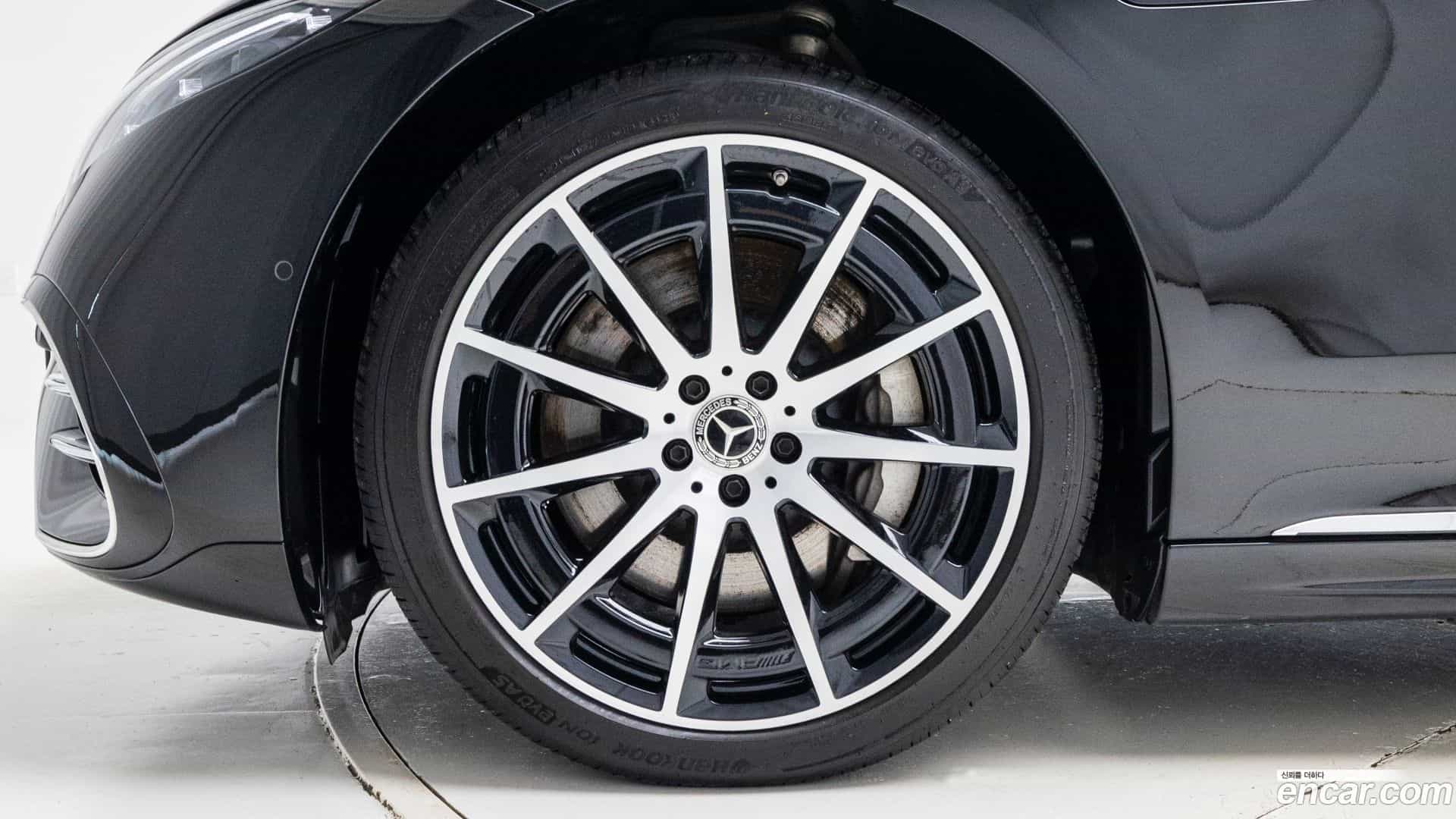 EQS Mercedes-Benz 2023.11-OUTER-005