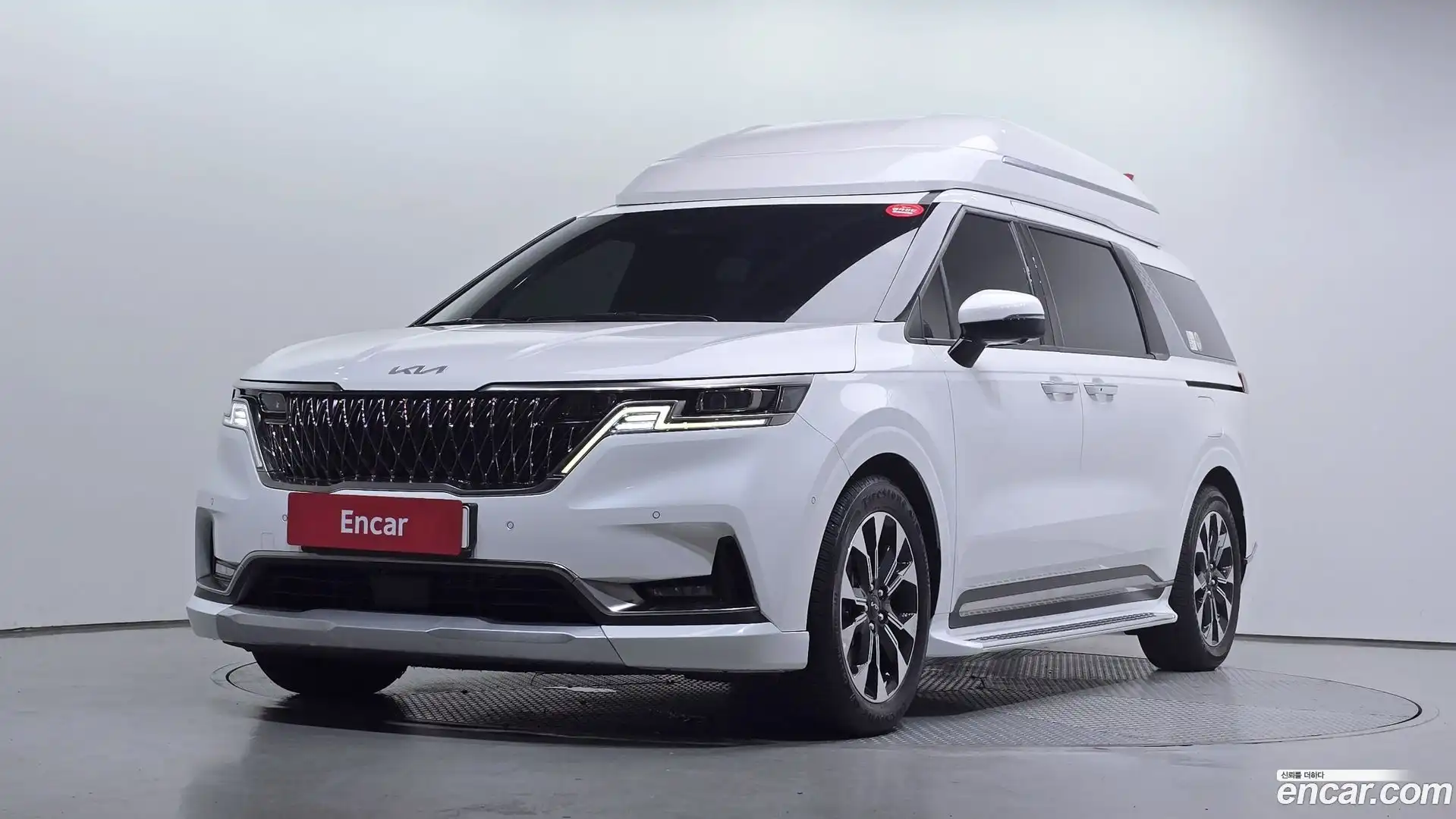 Canival Kia 2022.11-OUTER-001