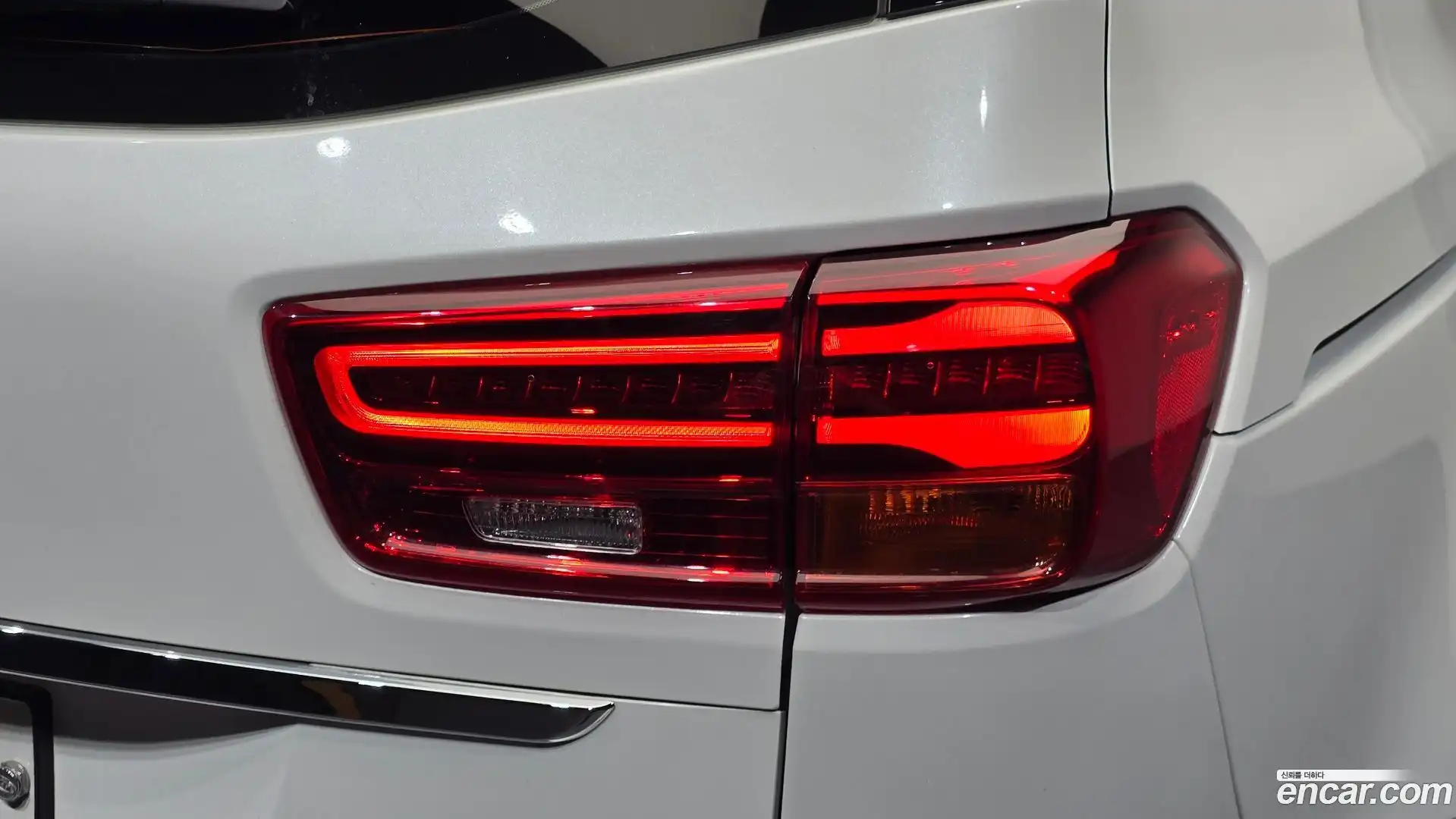 Canival Kia 2020.1-OUTER-033