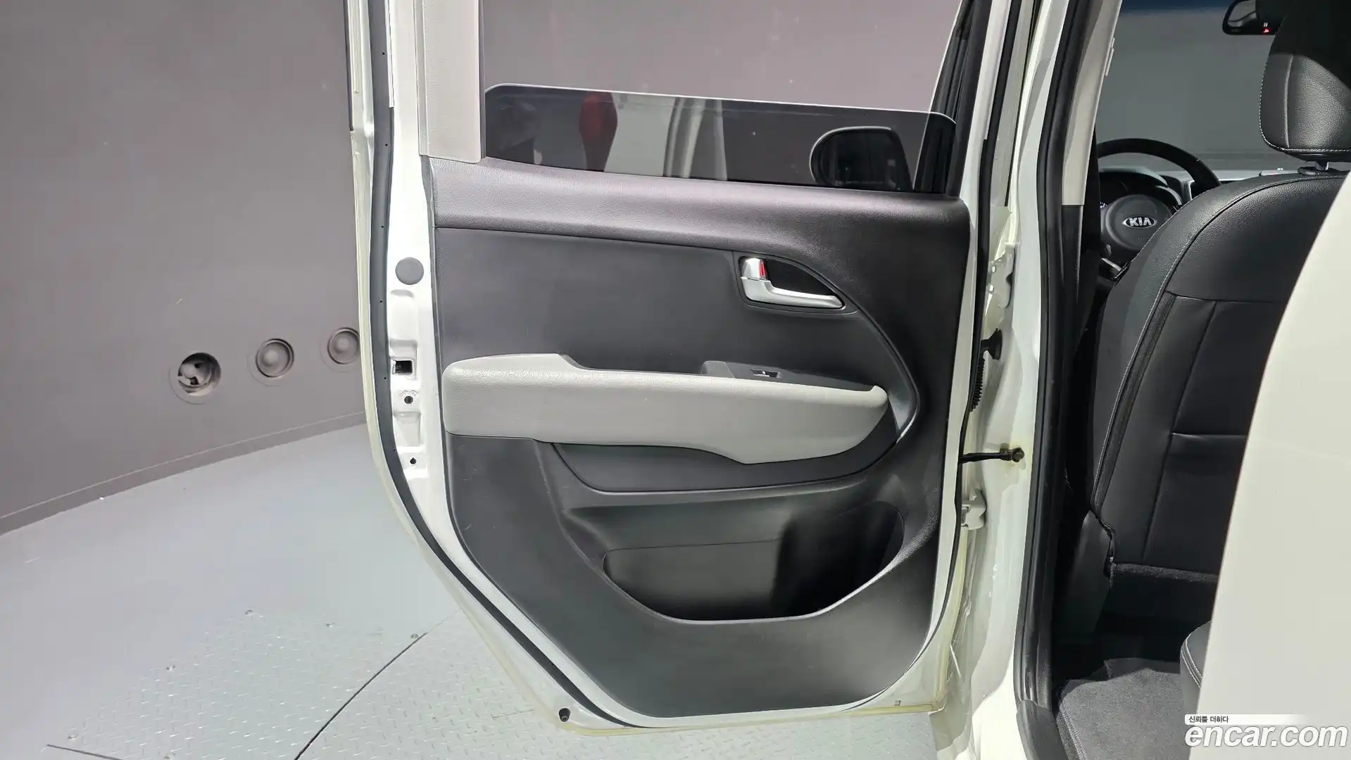 RAY Kia 2018.11-INNER-035