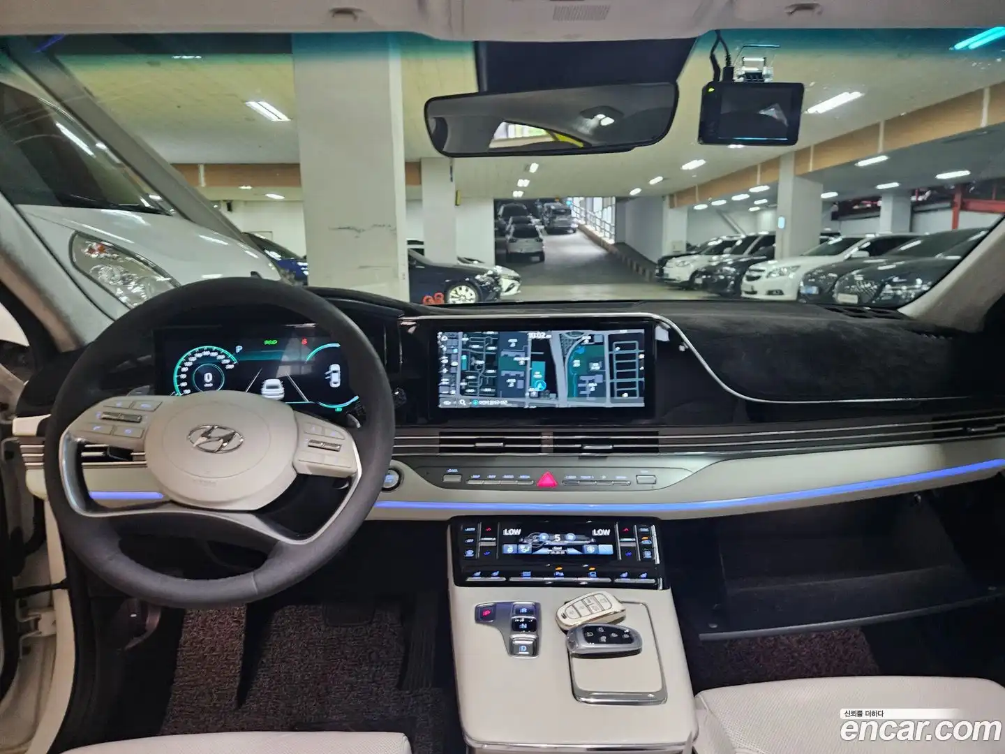 Grandeur Hyundai 2022.10-INNER-007