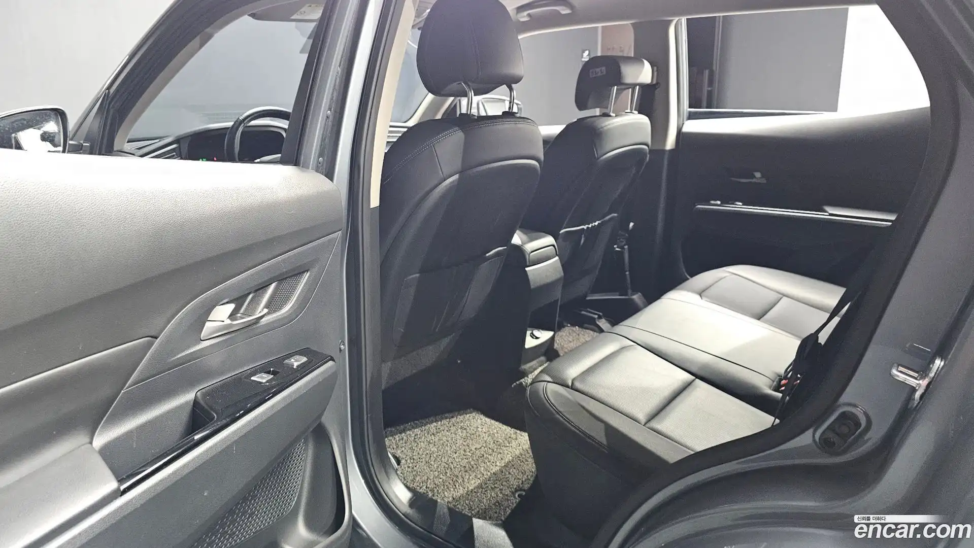 KORANDO KG Mobility 2020.0-INNER-036